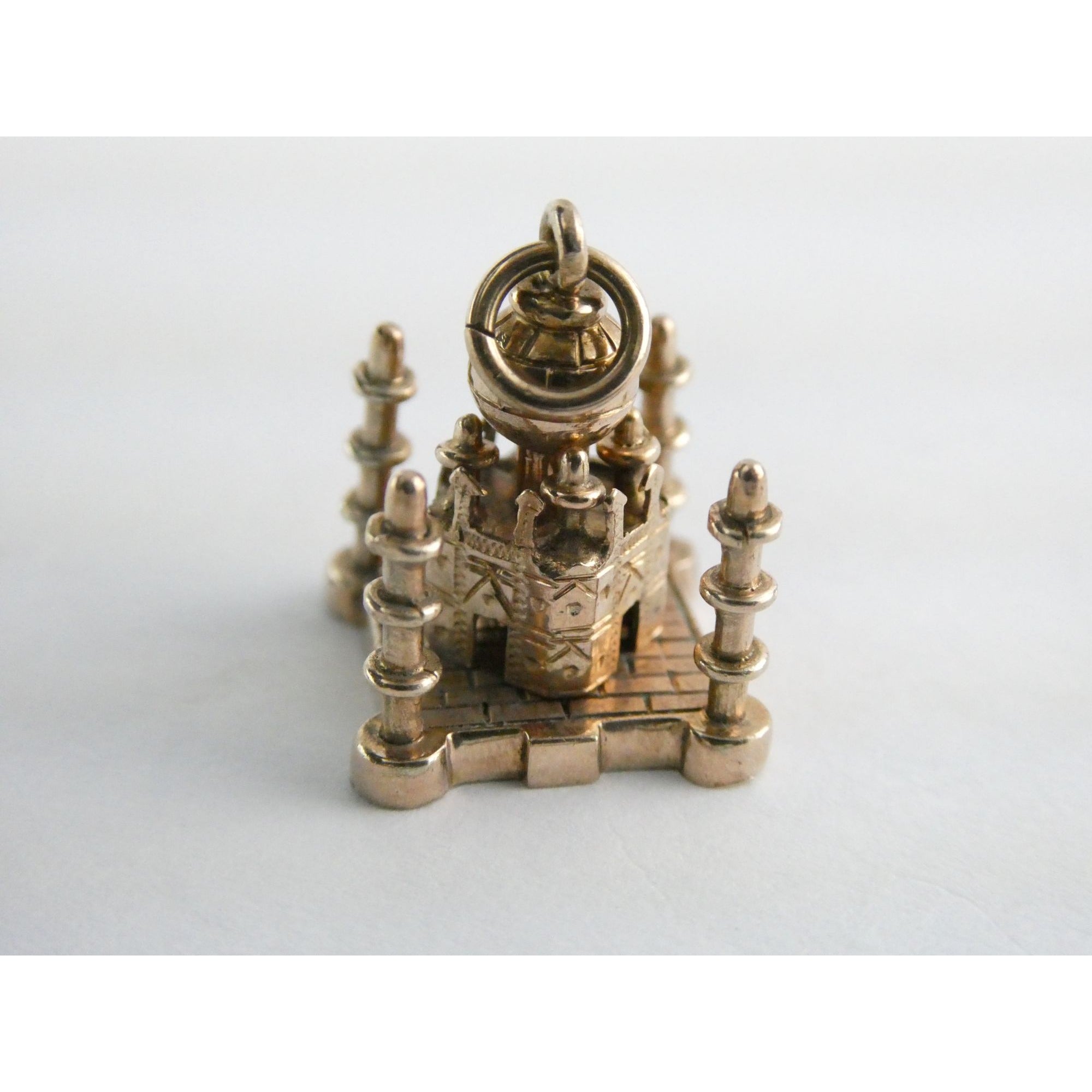 Vintage Hand Tooled 10k Rose Gold Taj Mahal Figural Charm Pendant .75 Inch