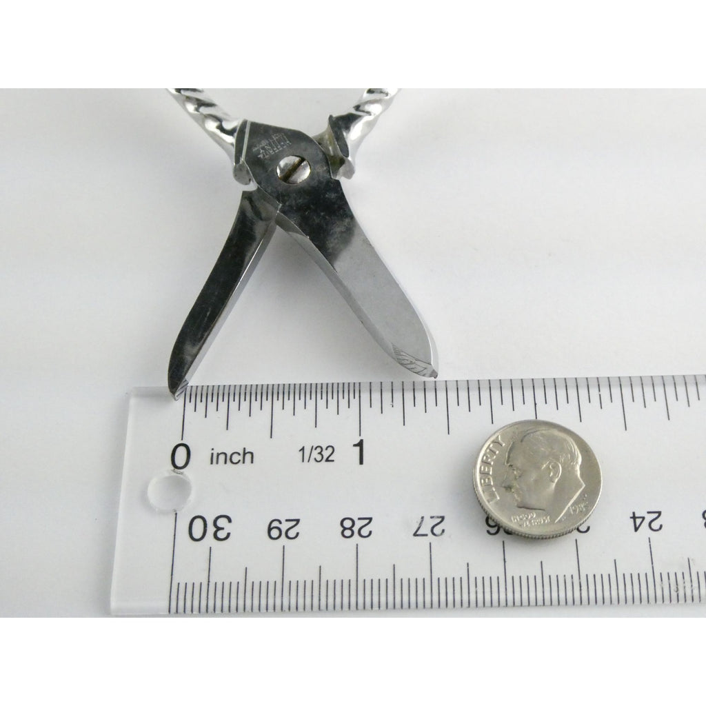 Vintage Hoffritz NY Chromo Pinking Shears 5 Inch Length 47.1 Grams Weight