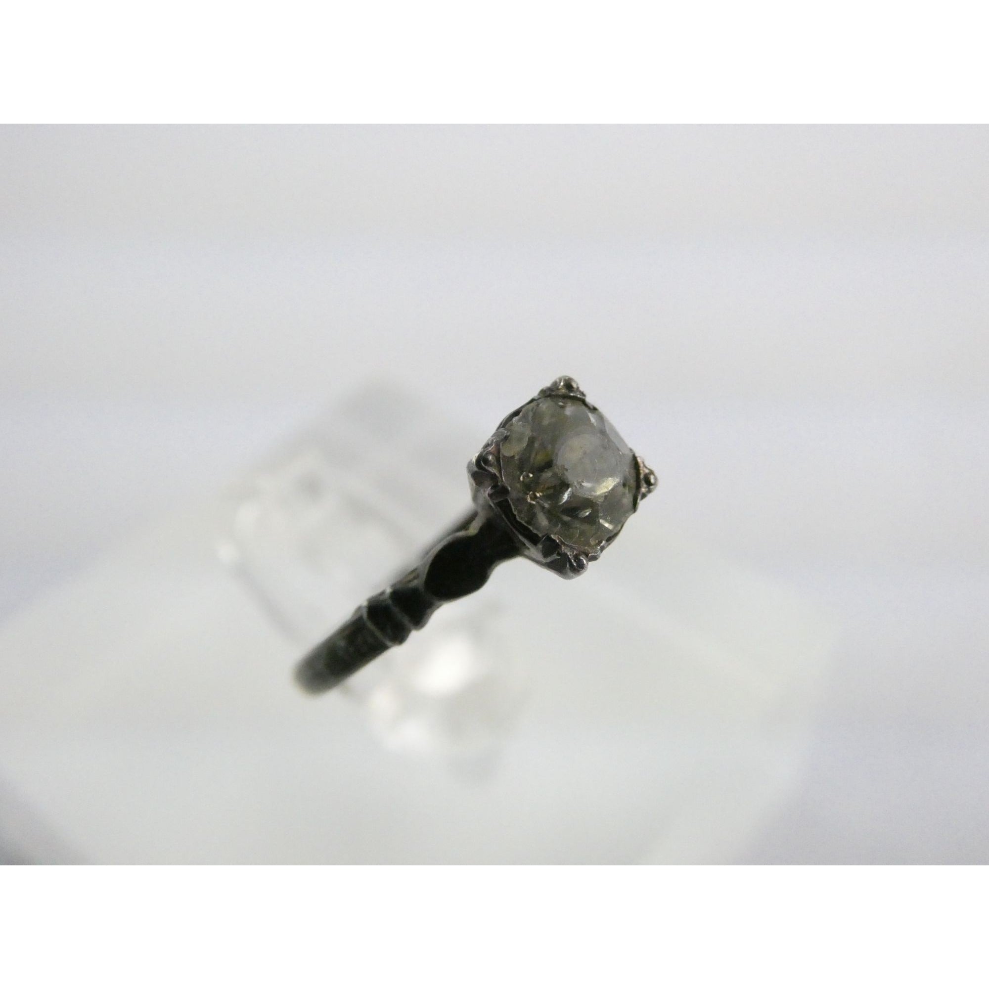 Vintage Sterling Silver Paste Glass Solitaire Gem Ring Size 4.75 1 Grams