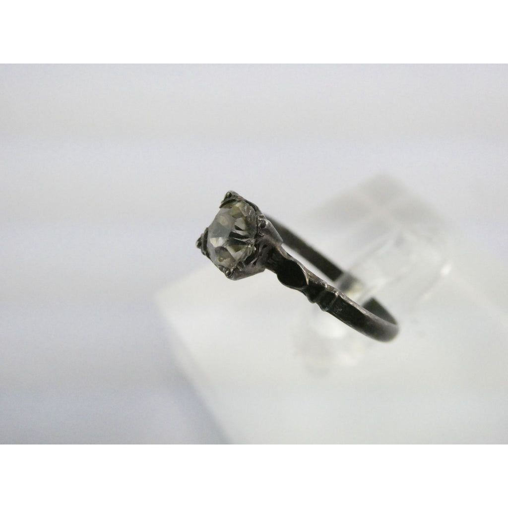 Vintage Sterling Silver Paste Glass Solitaire Gem Ring Size 4.75 1 Grams