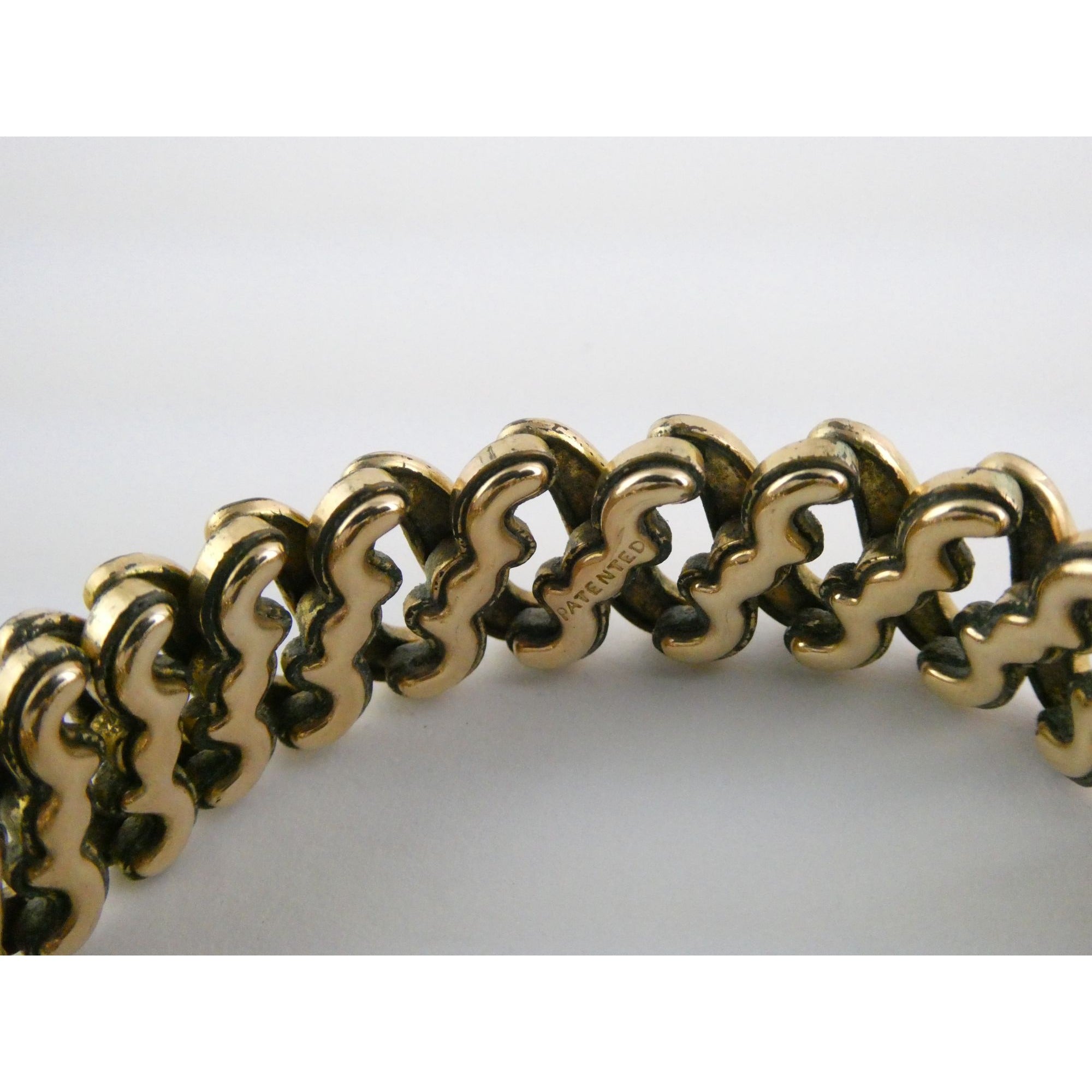 Antique Gold Filled Metal Expansion Bracelet Blank Monogram Focal Center 26.5g