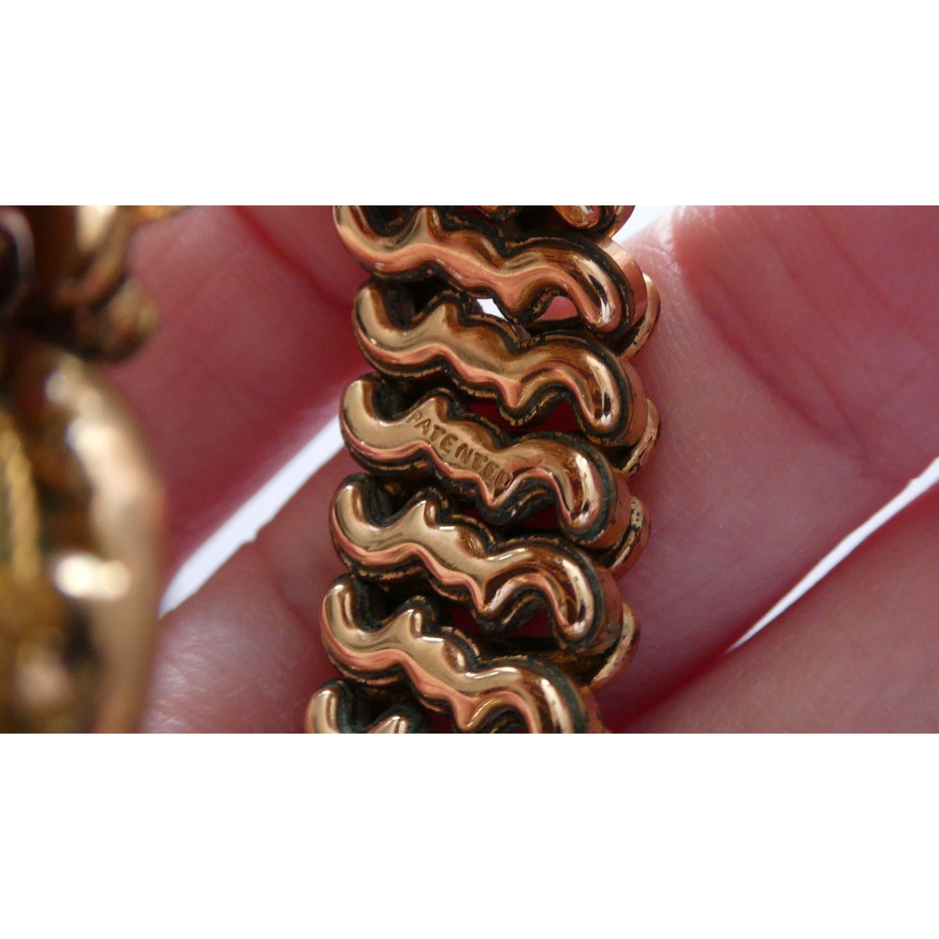 Antique Gold Filled Metal Expansion Bracelet Blank Monogram Focal Center 26.5g