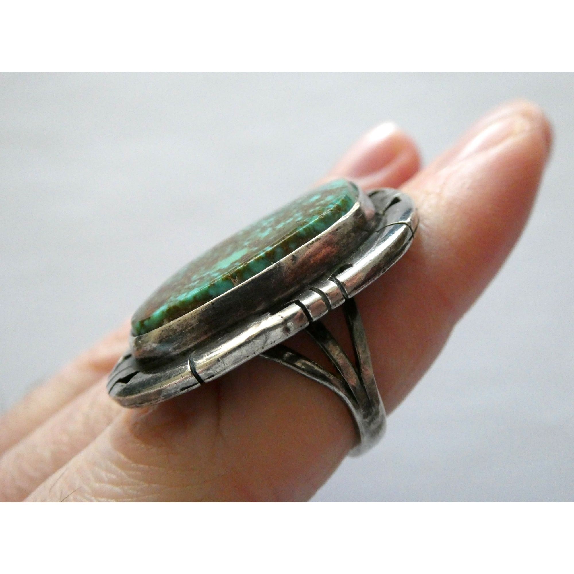 NA Navajo Genevieve Apachito Sterling Silver Turquoise Ring Size 6.5 17 Grams