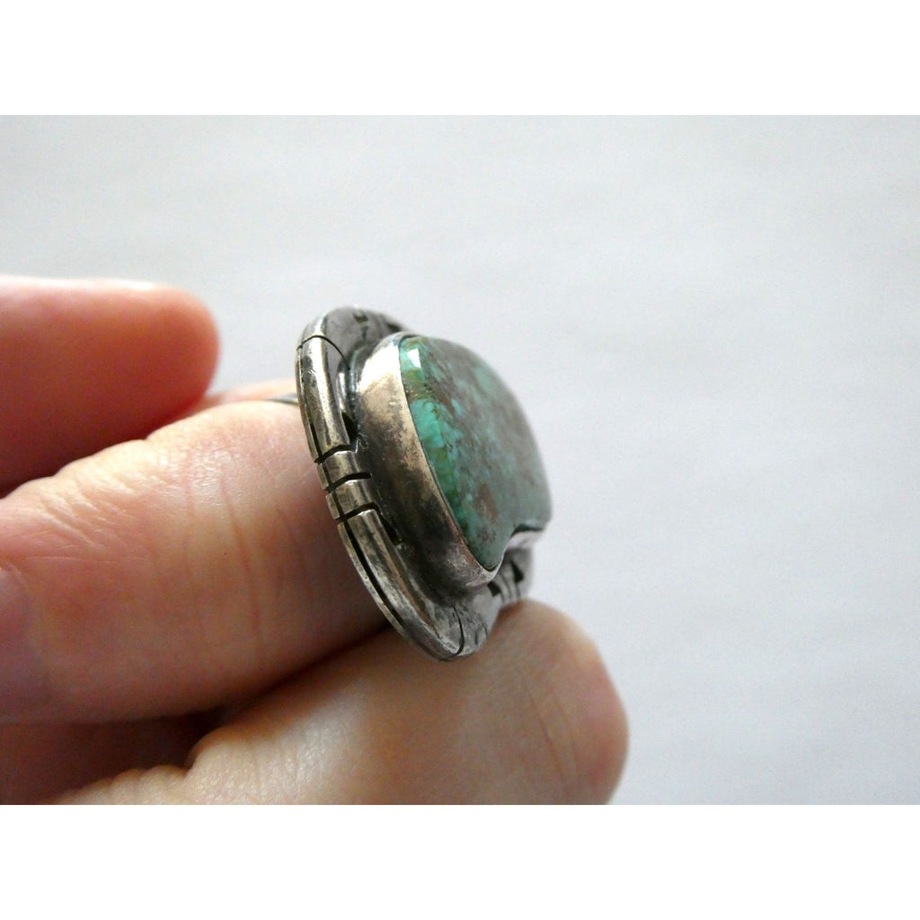 NA Navajo Genevieve Apachito Sterling Silver Turquoise Ring Size 6.5 17 Grams