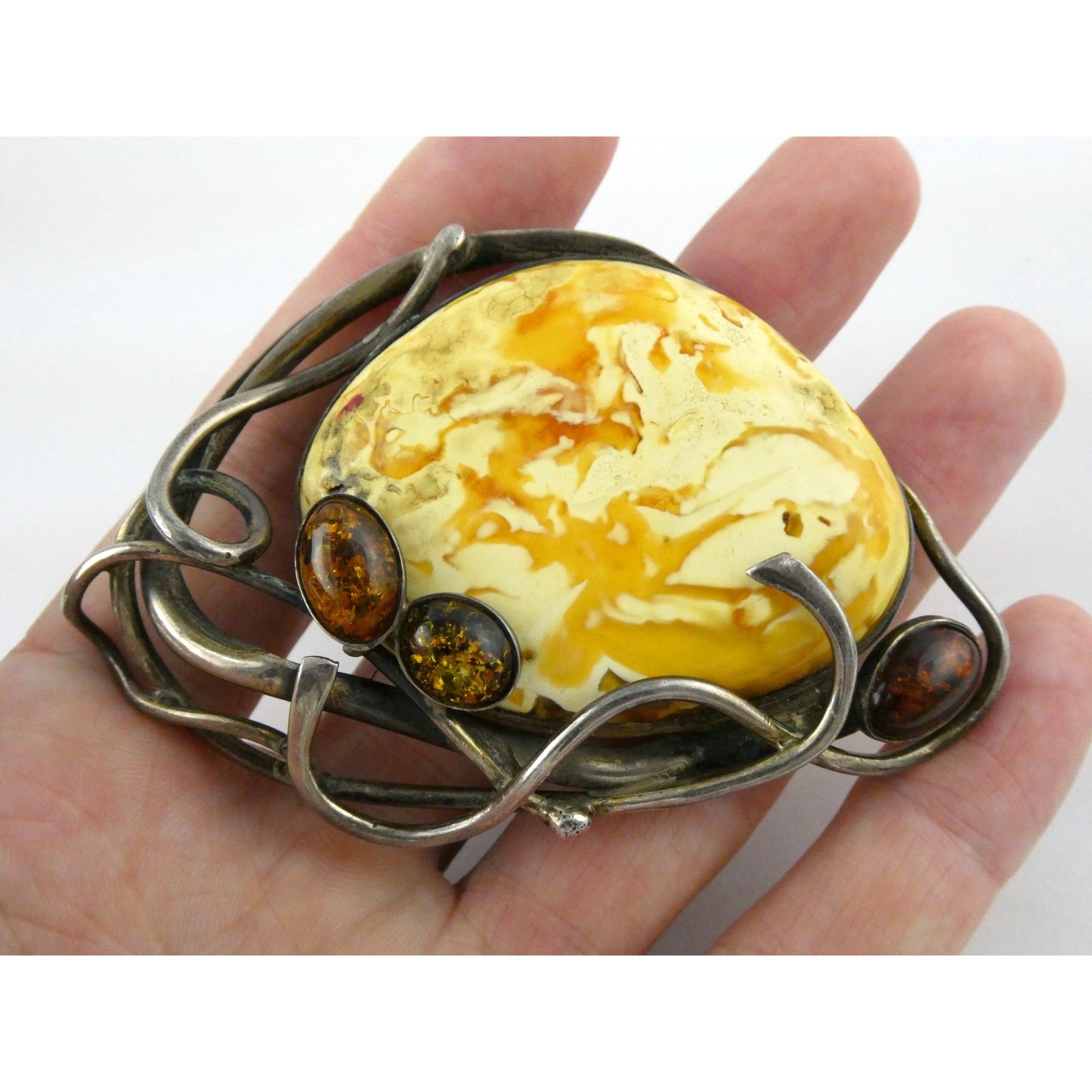 Vintage Polish Sterling Silver Butterscotch Egg Yolk Amber Brooch 42.2g 3 Inches