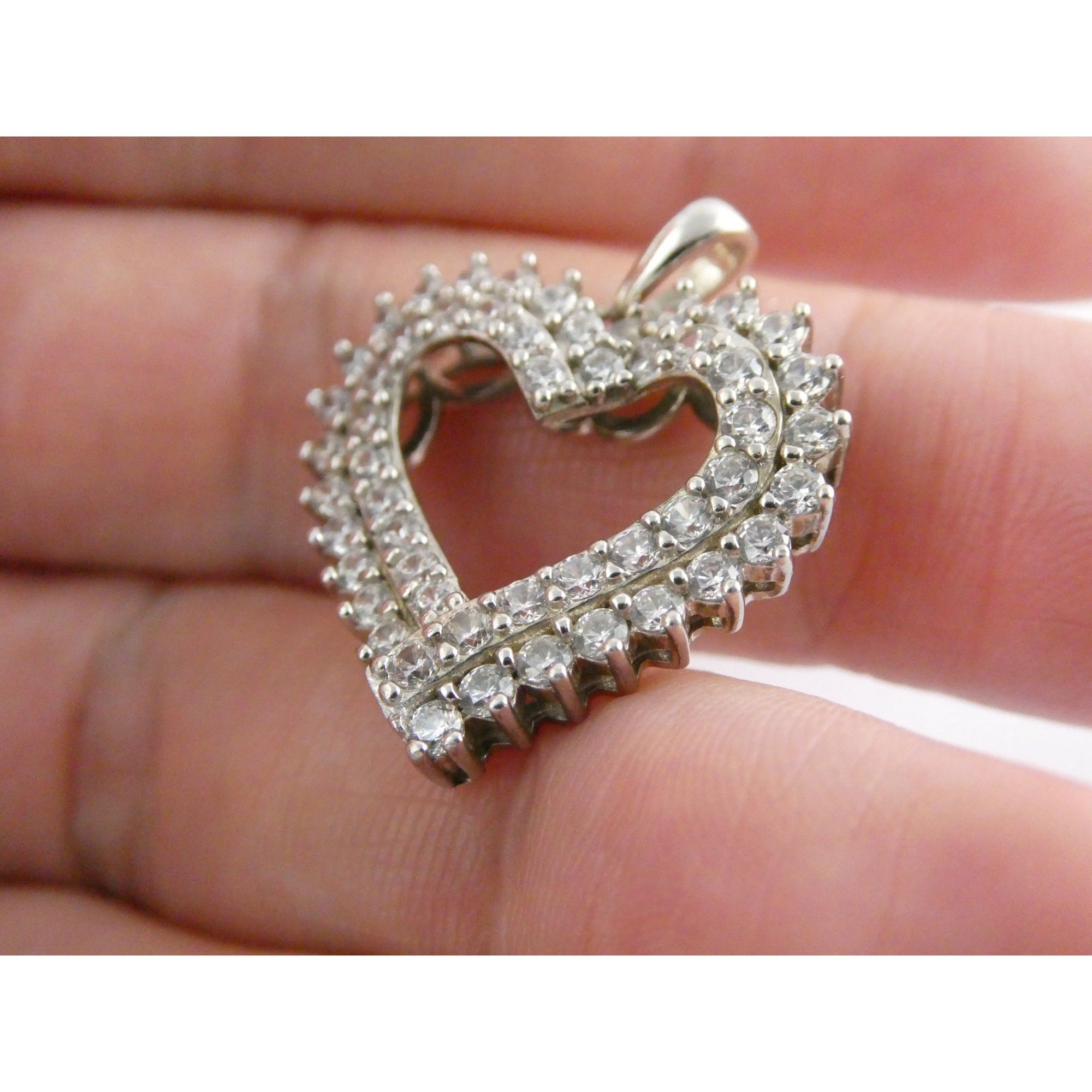 SUN Sterling Silver White Crystal Encrusted Heart Pendant 4g 23mm Length