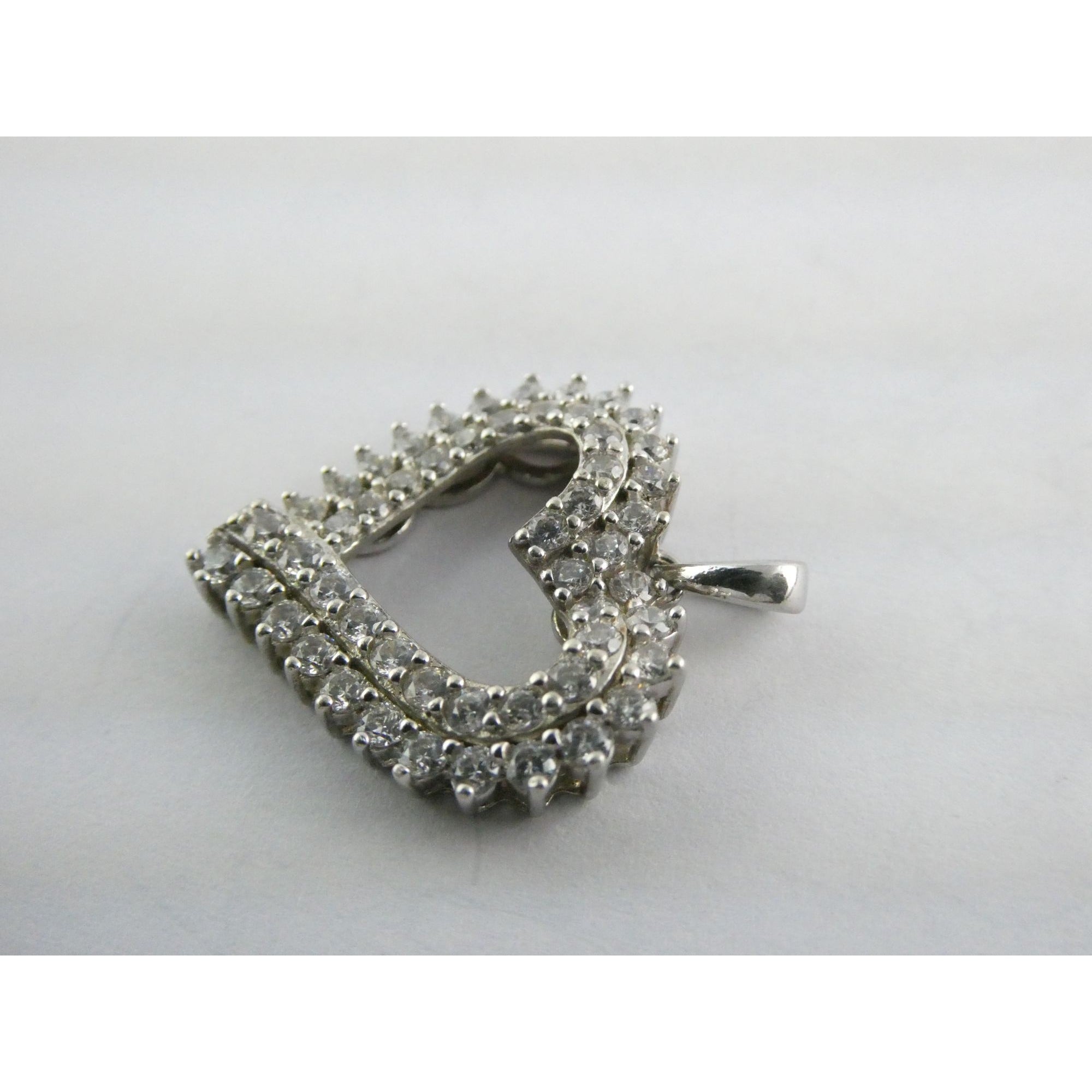 SUN Sterling Silver White Crystal Encrusted Heart Pendant 4g 23mm Length