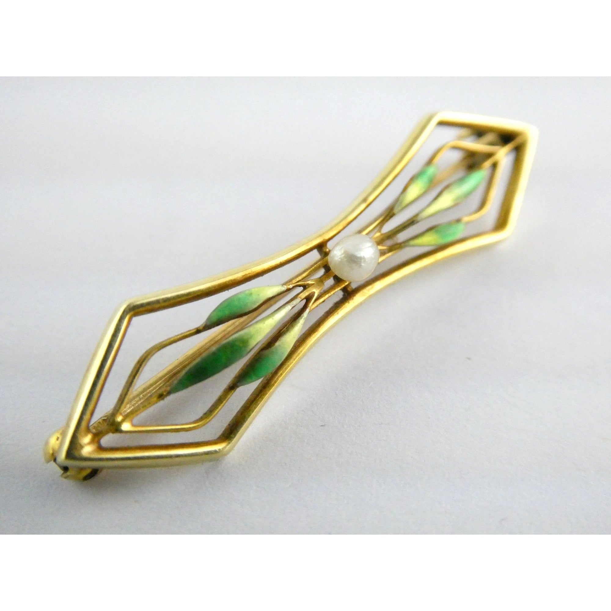 Antique 14k Yellow Gold Green Enameled Leaves and Seed Pearl Bar Pin Brooch 2.5g