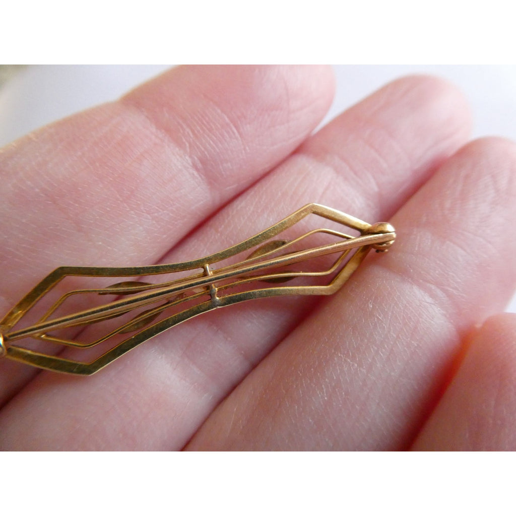 Antique 14k Yellow Gold Green Enameled Leaves and Seed Pearl Bar Pin Brooch 2.5g