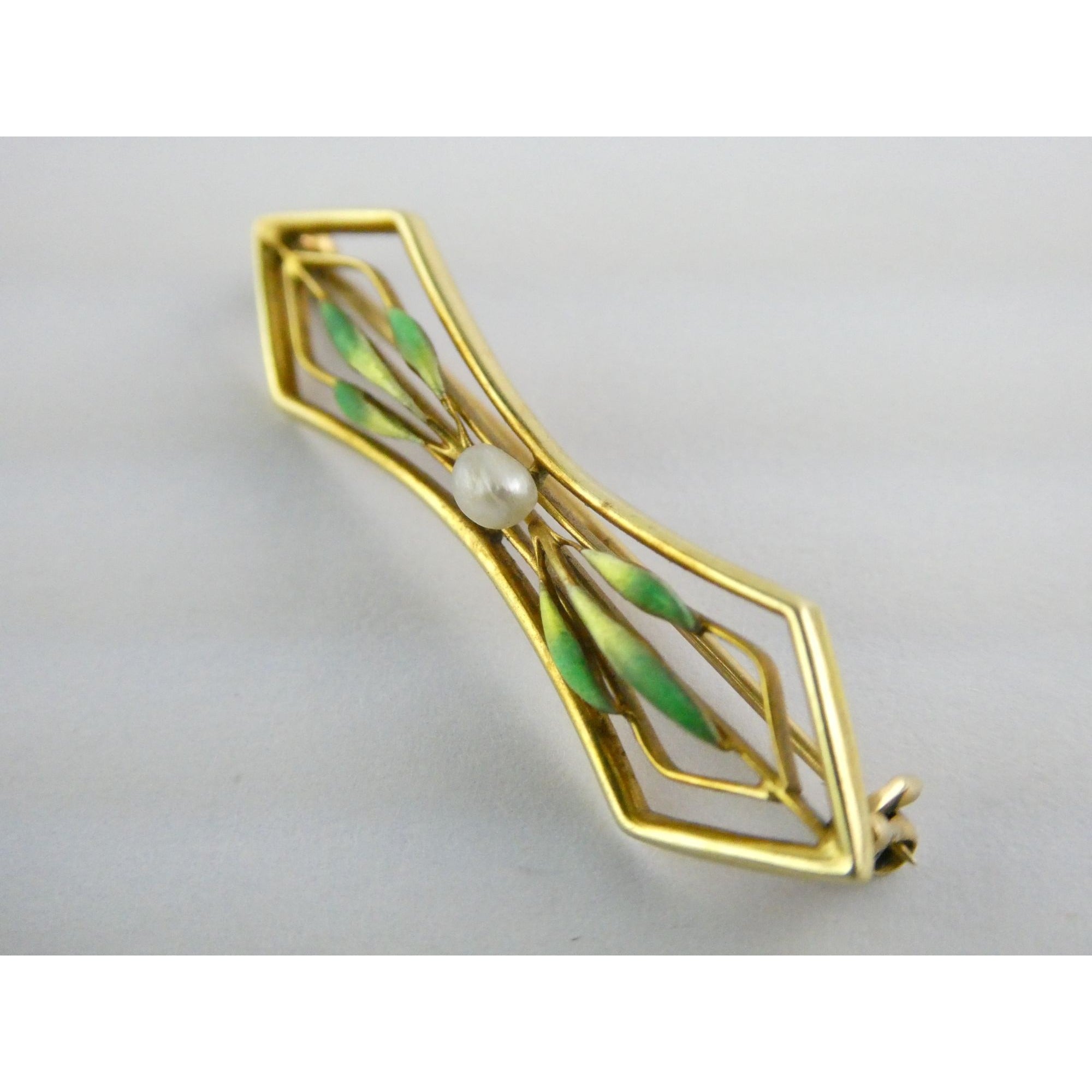 Antique 14k Yellow Gold Green Enameled Leaves and Seed Pearl Bar Pin Brooch 2.5g