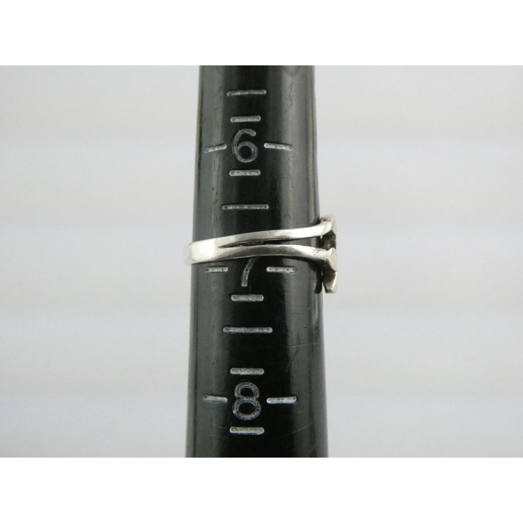 Sterling Silver MOP Shell Inlay Leaf Design Band Ring Size 6.5 Weighs 1.9g