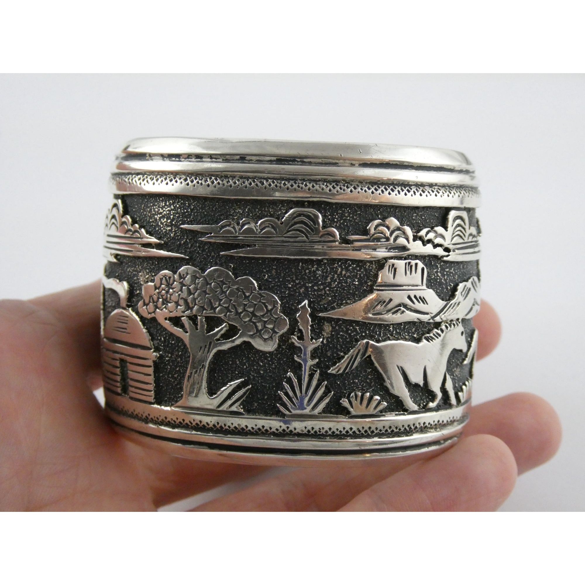 Thomas Singer Native American Navajo Sterling Silver Storyteller Cuff Bracelet
