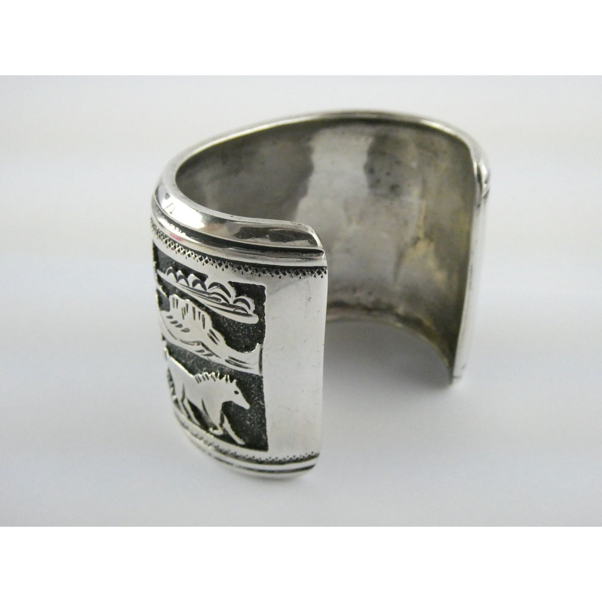 Thomas Singer Native American Navajo Sterling Silver Storyteller Cuff Bracelet