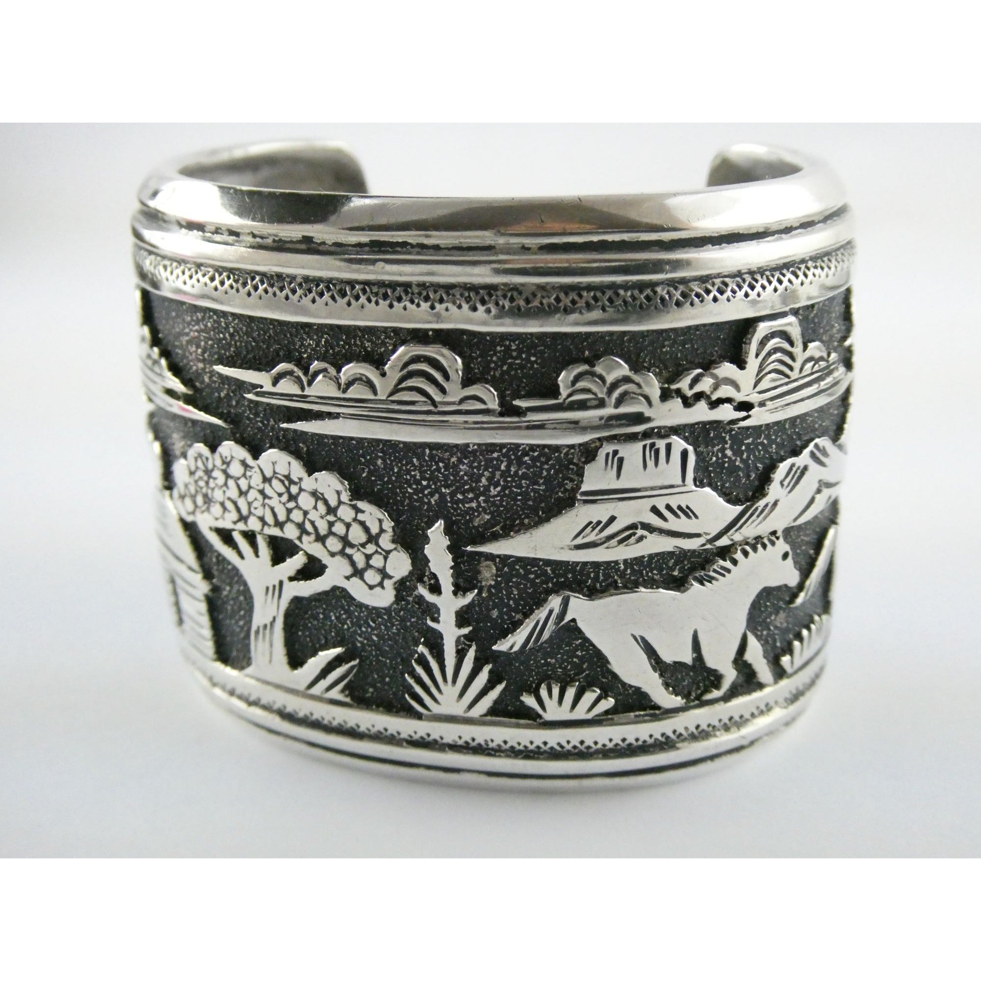 Thomas Singer Native American Navajo Sterling Silver Storyteller Cuff Bracelet
