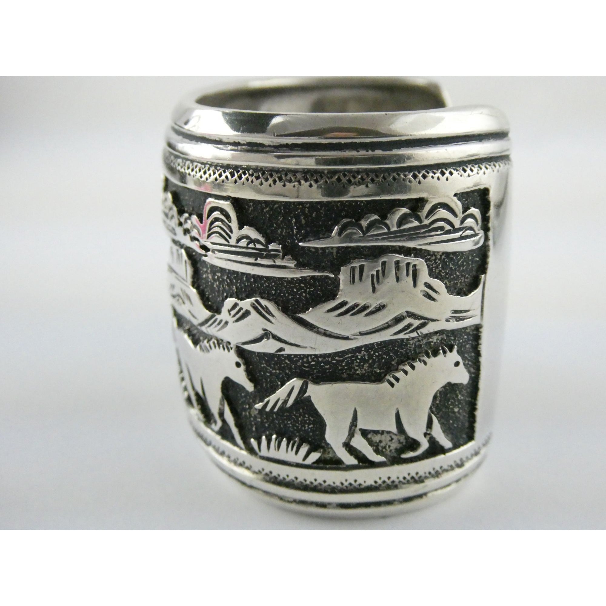Thomas Singer Native American Navajo Sterling Silver Storyteller Cuff Bracelet