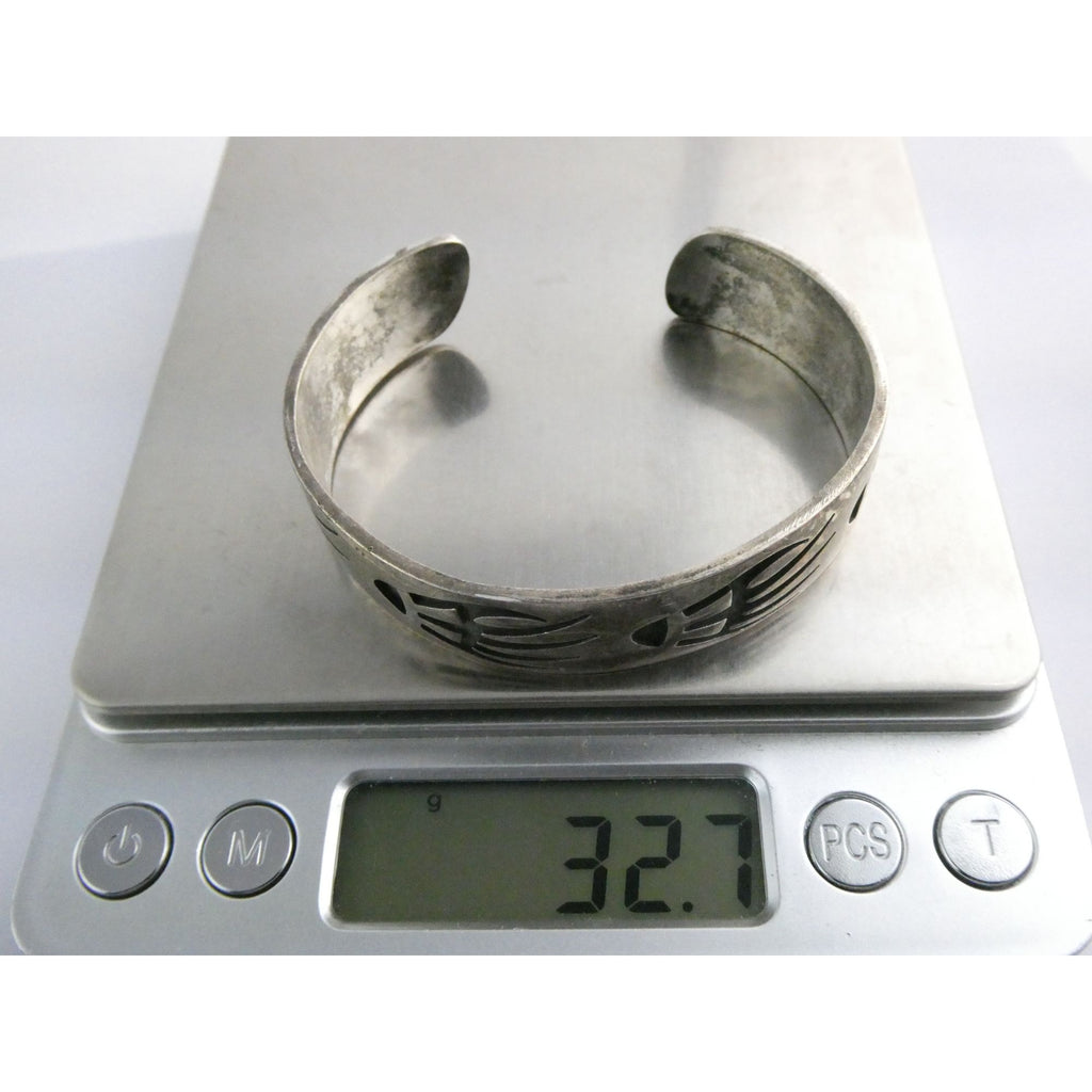 Riley Polequaptewa NA Hopi Artisan Sterling Silver Bear Track Cuff Bracelet 32g