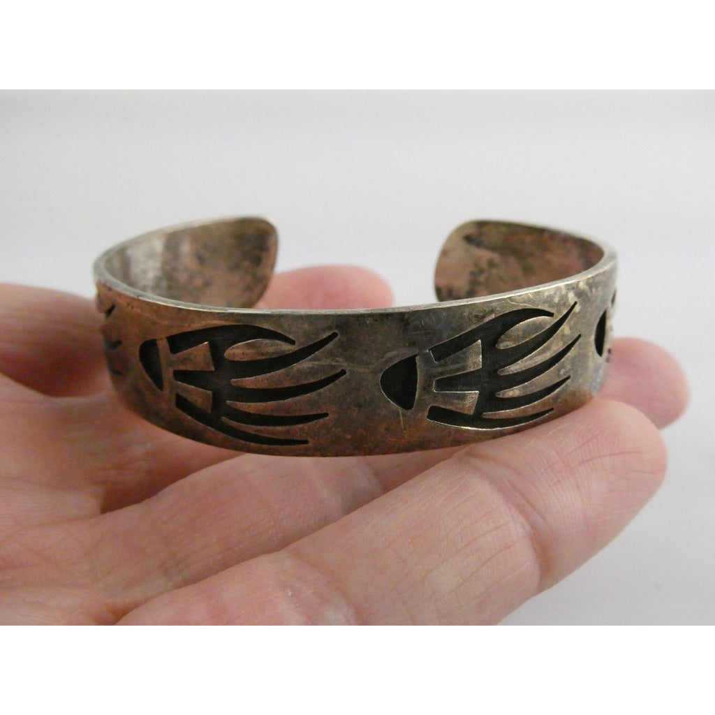 Riley Polequaptewa NA Hopi Artisan Sterling Silver Bear Track Cuff Bracelet 32g