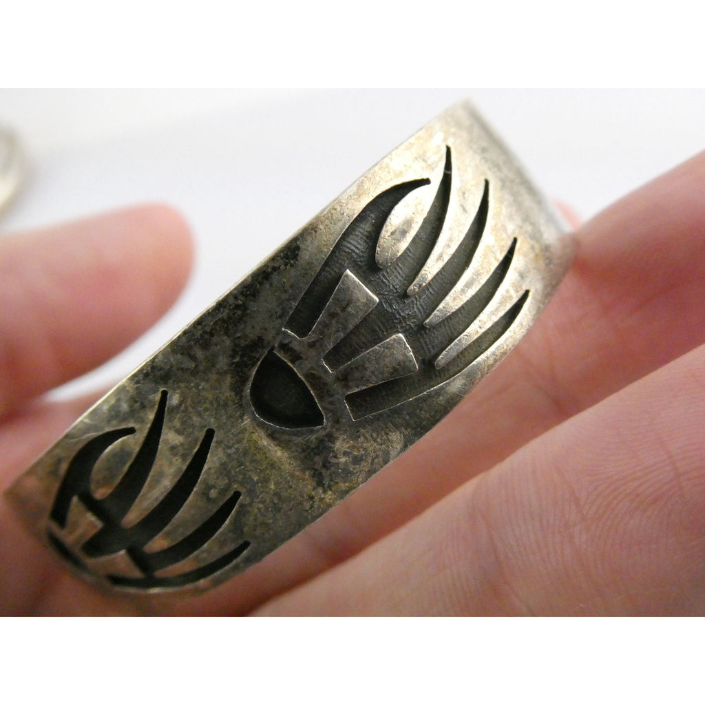 Riley Polequaptewa NA Hopi Artisan Sterling Silver Bear Track Cuff Bracelet 32g