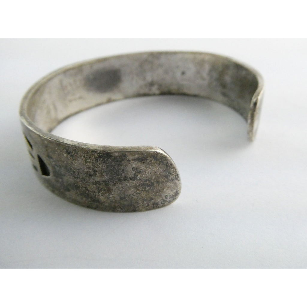Riley Polequaptewa NA Hopi Artisan Sterling Silver Bear Track Cuff Bracelet 32g