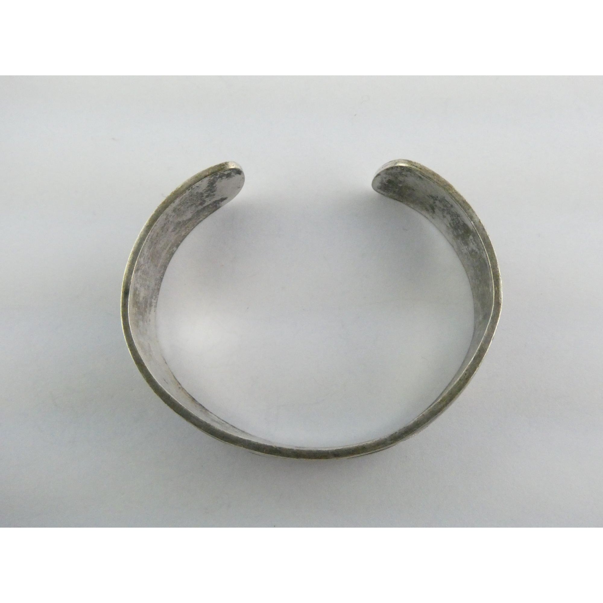 Riley Polequaptewa NA Hopi Artisan Sterling Silver Bear Track Cuff Bracelet 32g