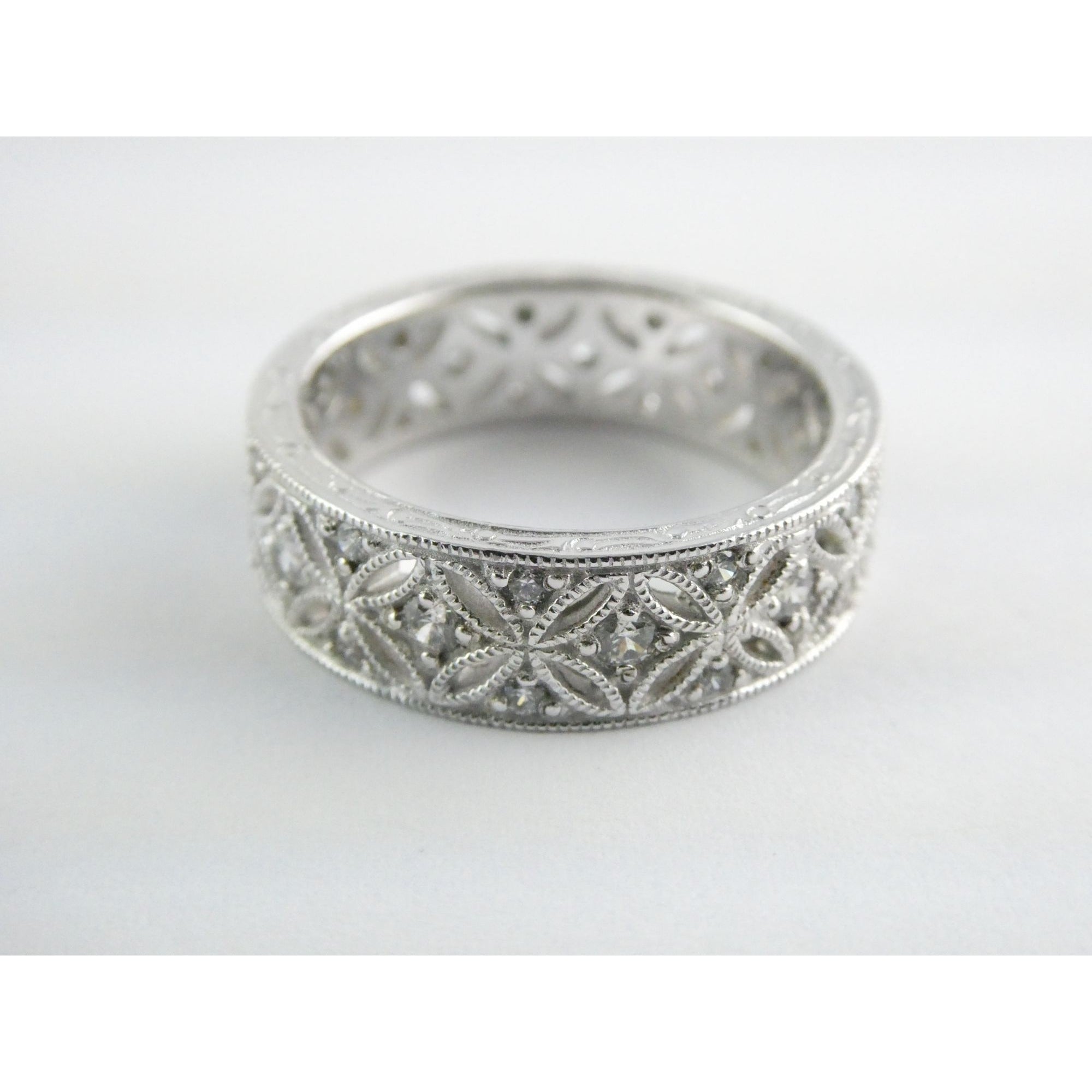Tacori Sterling Silver 7mm Wide Eternity Floral Band Ring Size 9.75 Weighs 8.1g