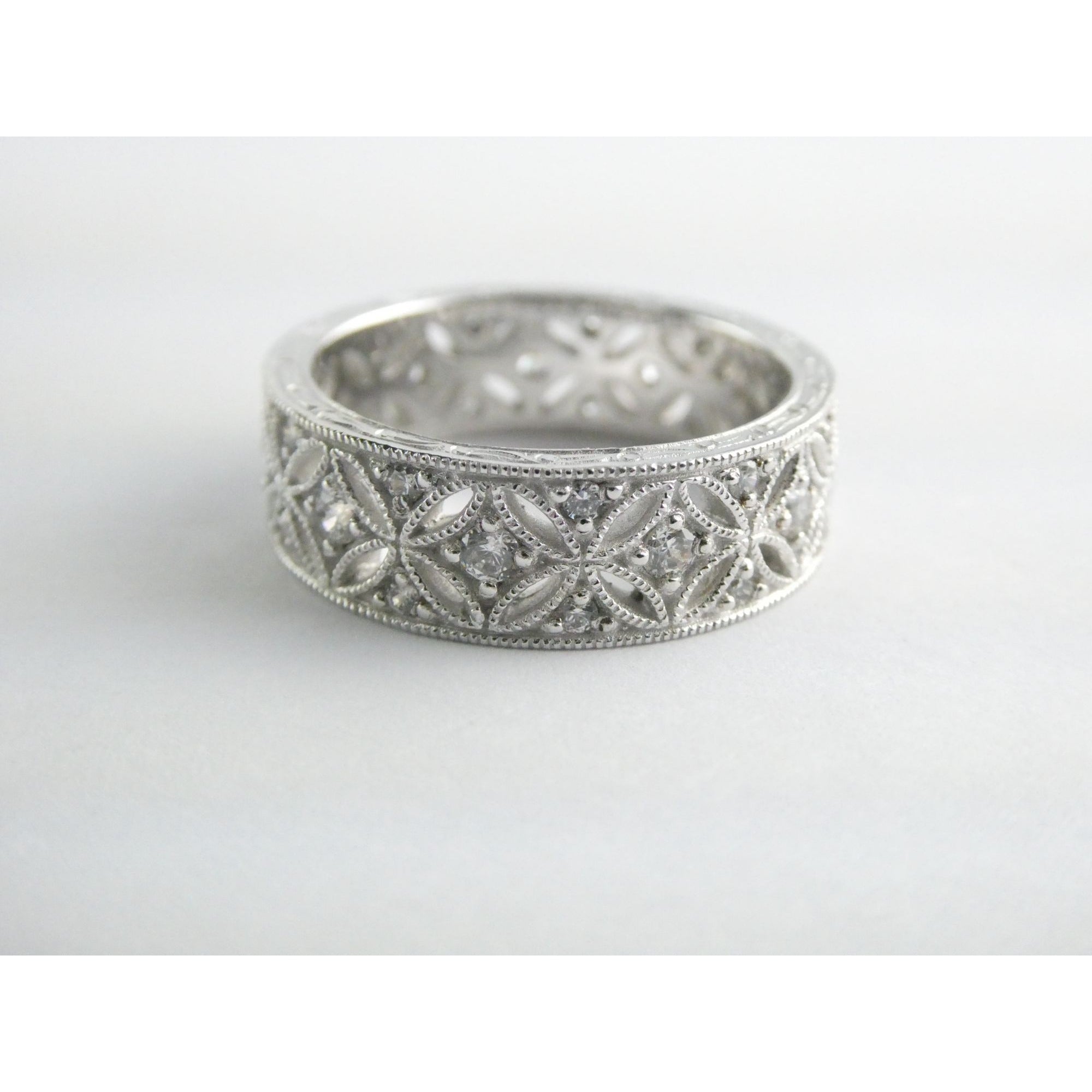 Tacori Sterling Silver 7mm Wide Eternity Floral Band Ring Size 9.75 Weighs 8.1g