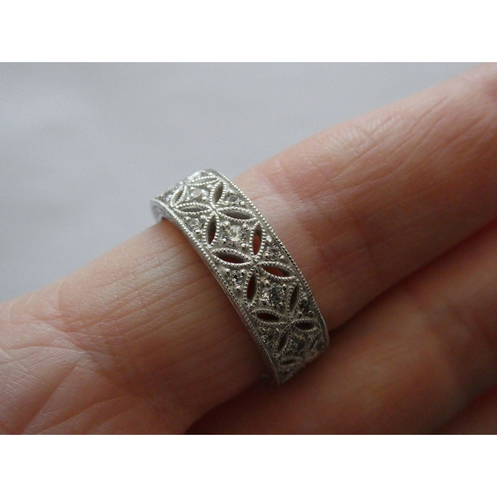 Tacori Sterling Silver 7mm Wide Eternity Floral Band Ring Size 9.75 Weighs 8.1g