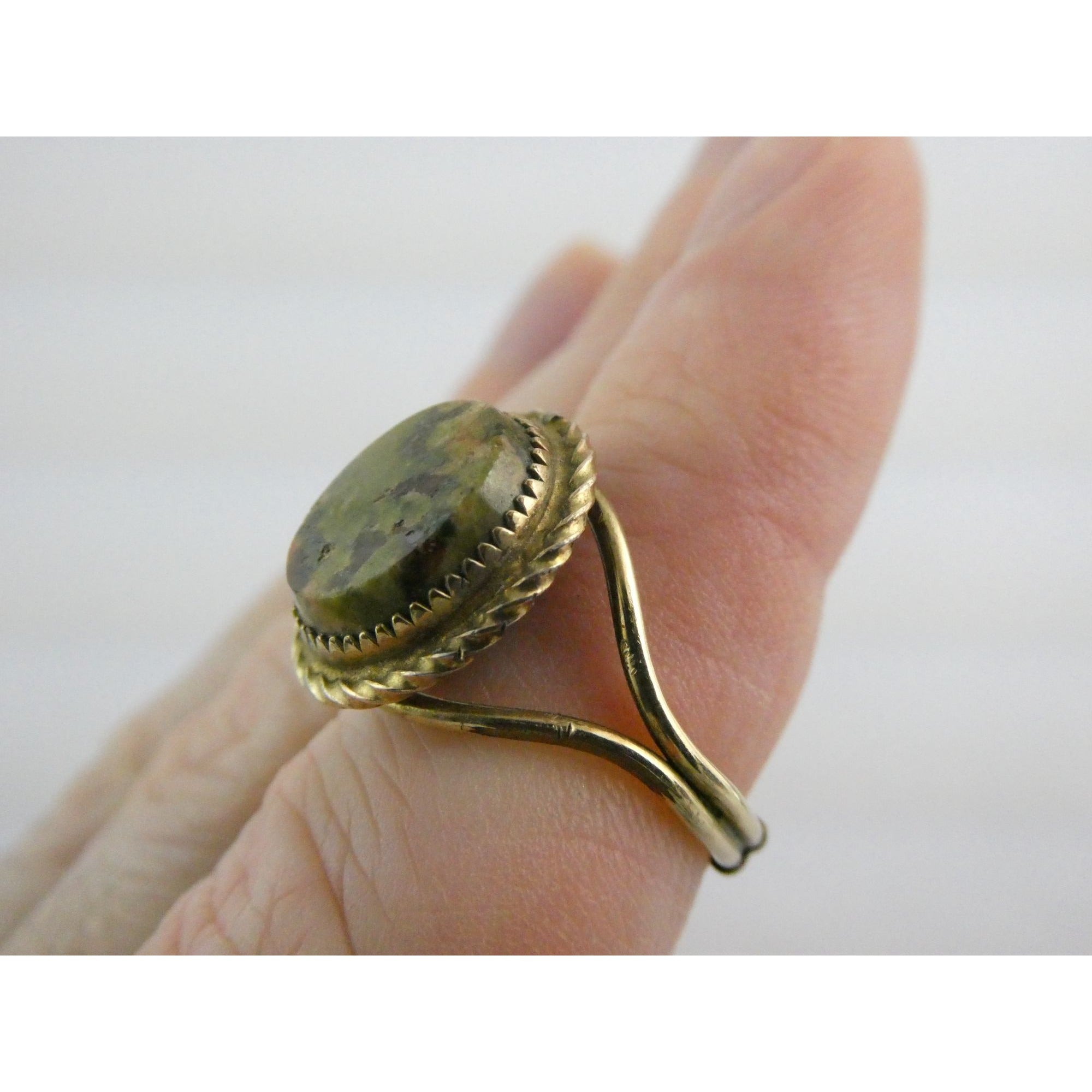 Vintage Burt Cassell 12k Gold Fill and Unakite Flat Cab Ring Size 6 Weighs 3.3g