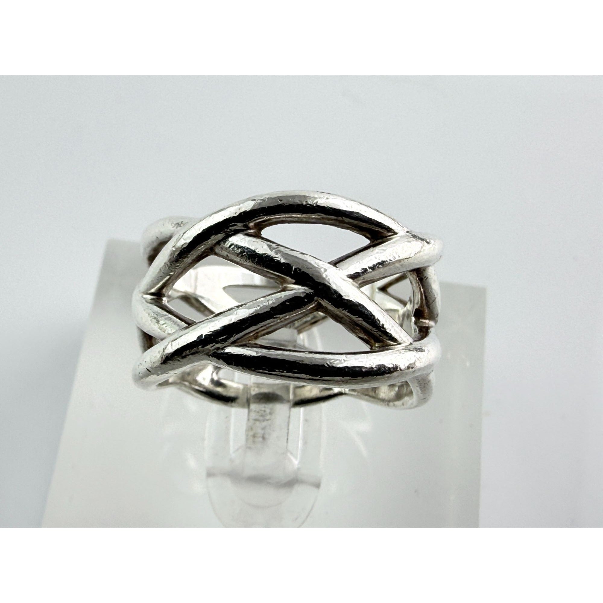 Tiffany and Co Sterling Silver Braided Criss Cross Band Ring Size 6.5 7.8 Grams
