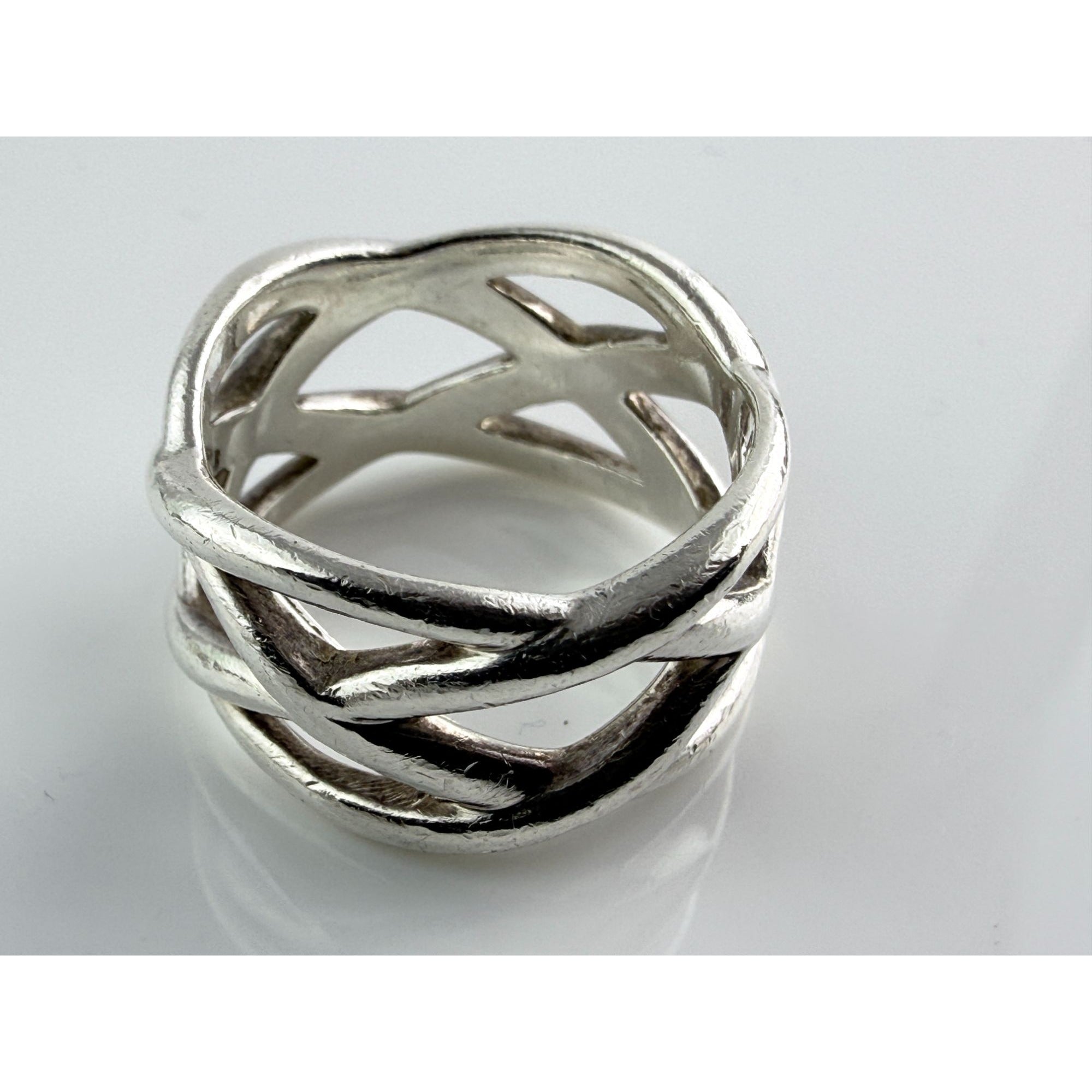Tiffany and Co Sterling Silver Braided Criss Cross Band Ring Size 6.5 7.8 Grams