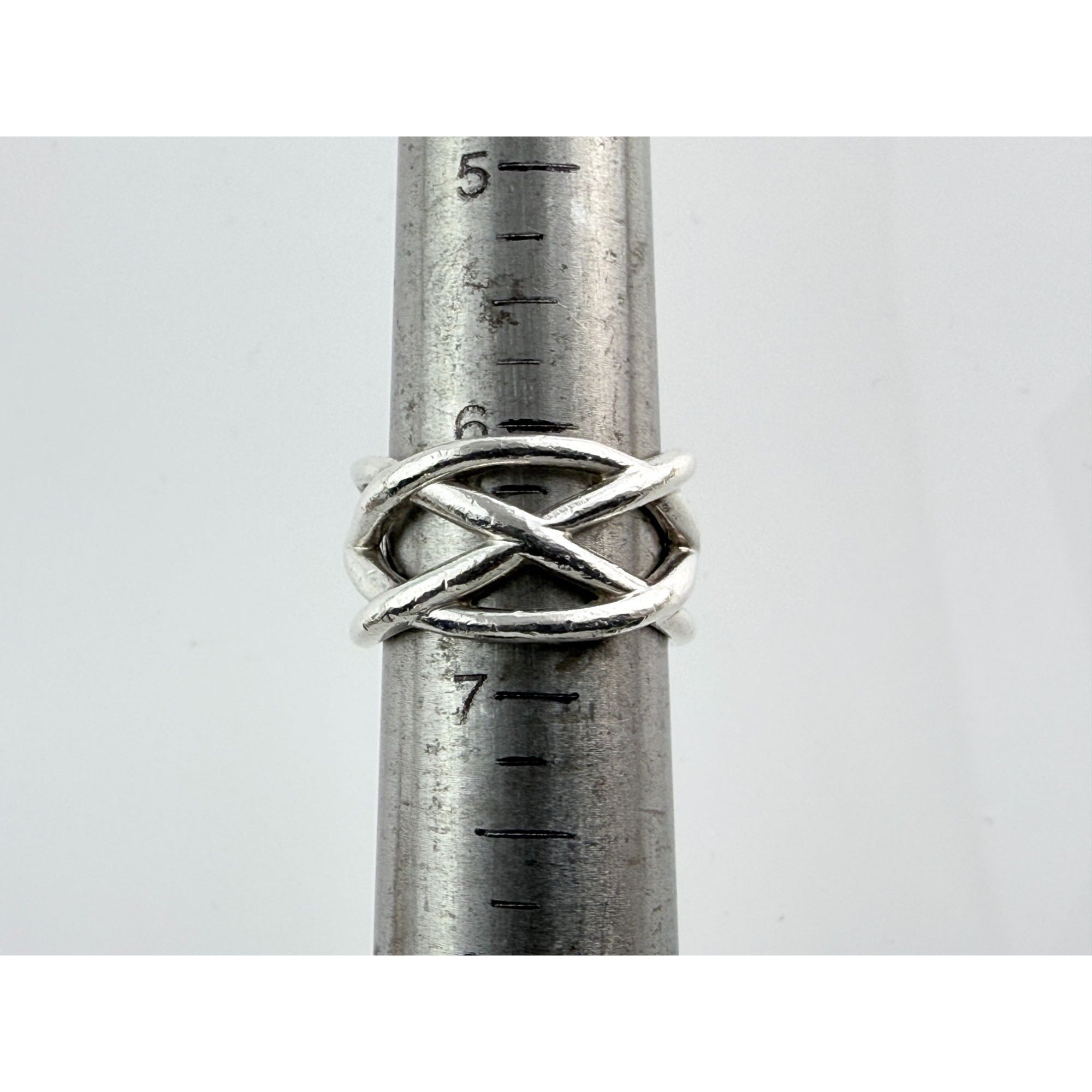 Tiffany and Co Sterling Silver Braided Criss Cross Band Ring Size 6.5 7.8 Grams