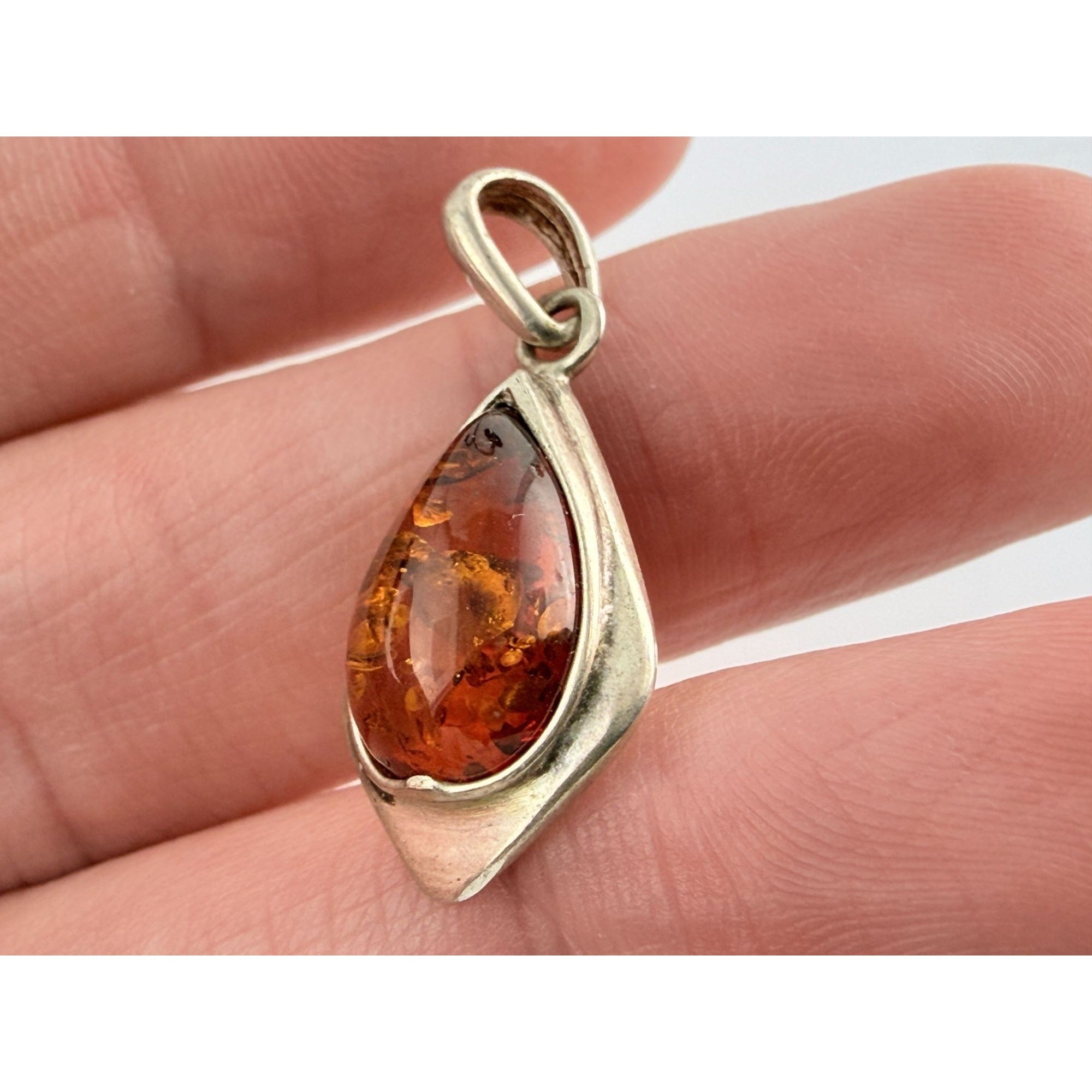 Vintage Polish Baltic Amber Drop Cabochon Pendant 1.8g 29mm Total Length