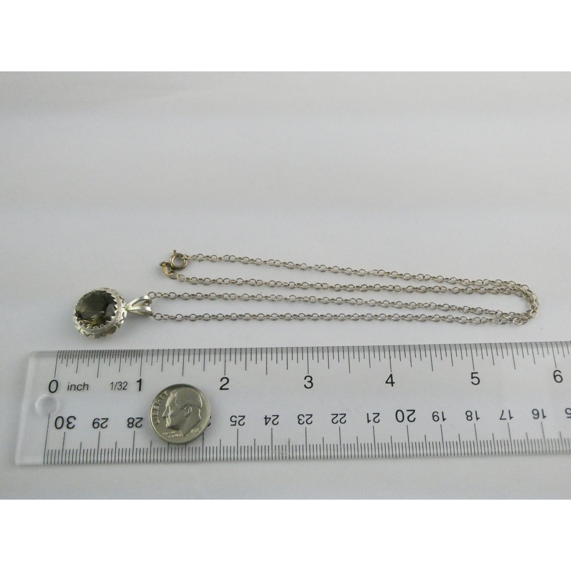 Sterling Silver Smoky Quartz Pendant Necklace 6.1g 20 Inches Italian Chain