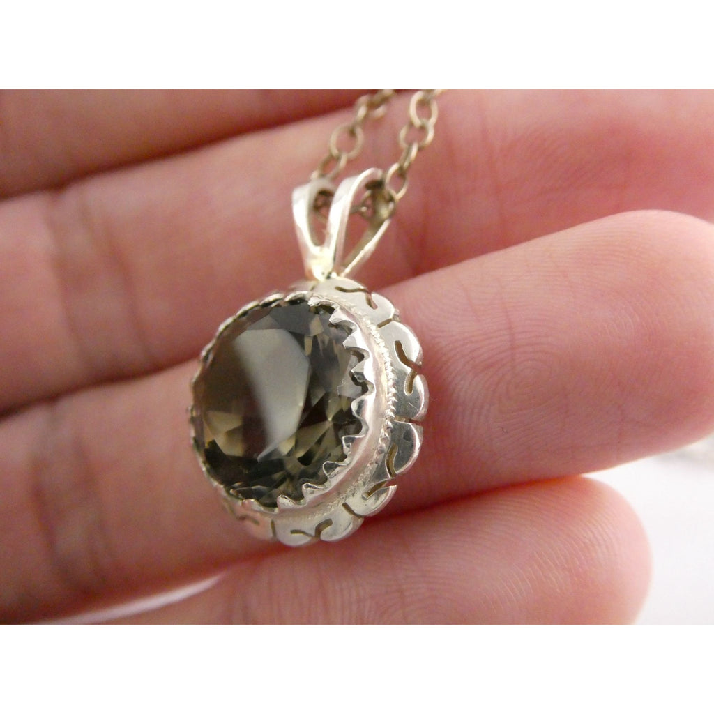 Sterling Silver Smoky Quartz Pendant Necklace 6.1g 20 Inches Italian Chain