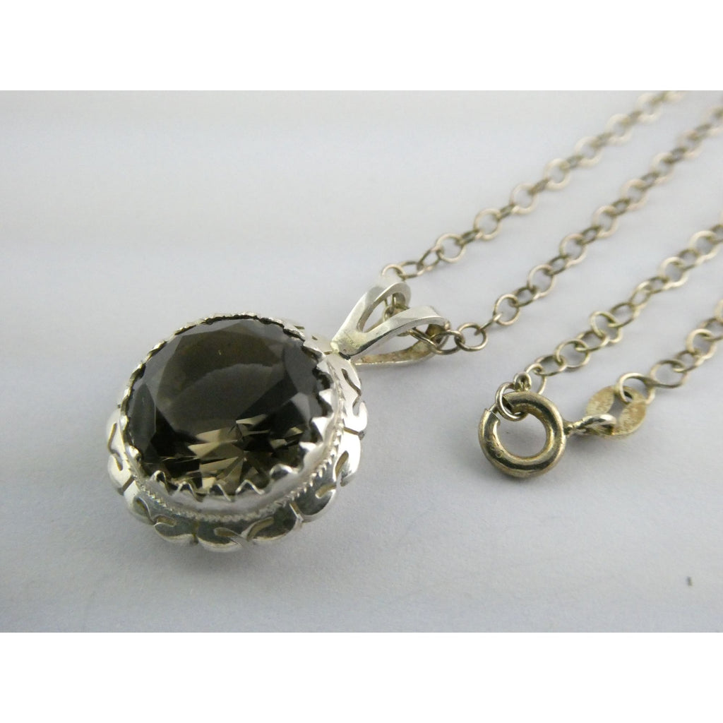 Sterling Silver Smoky Quartz Pendant Necklace 6.1g 20 Inches Italian Chain