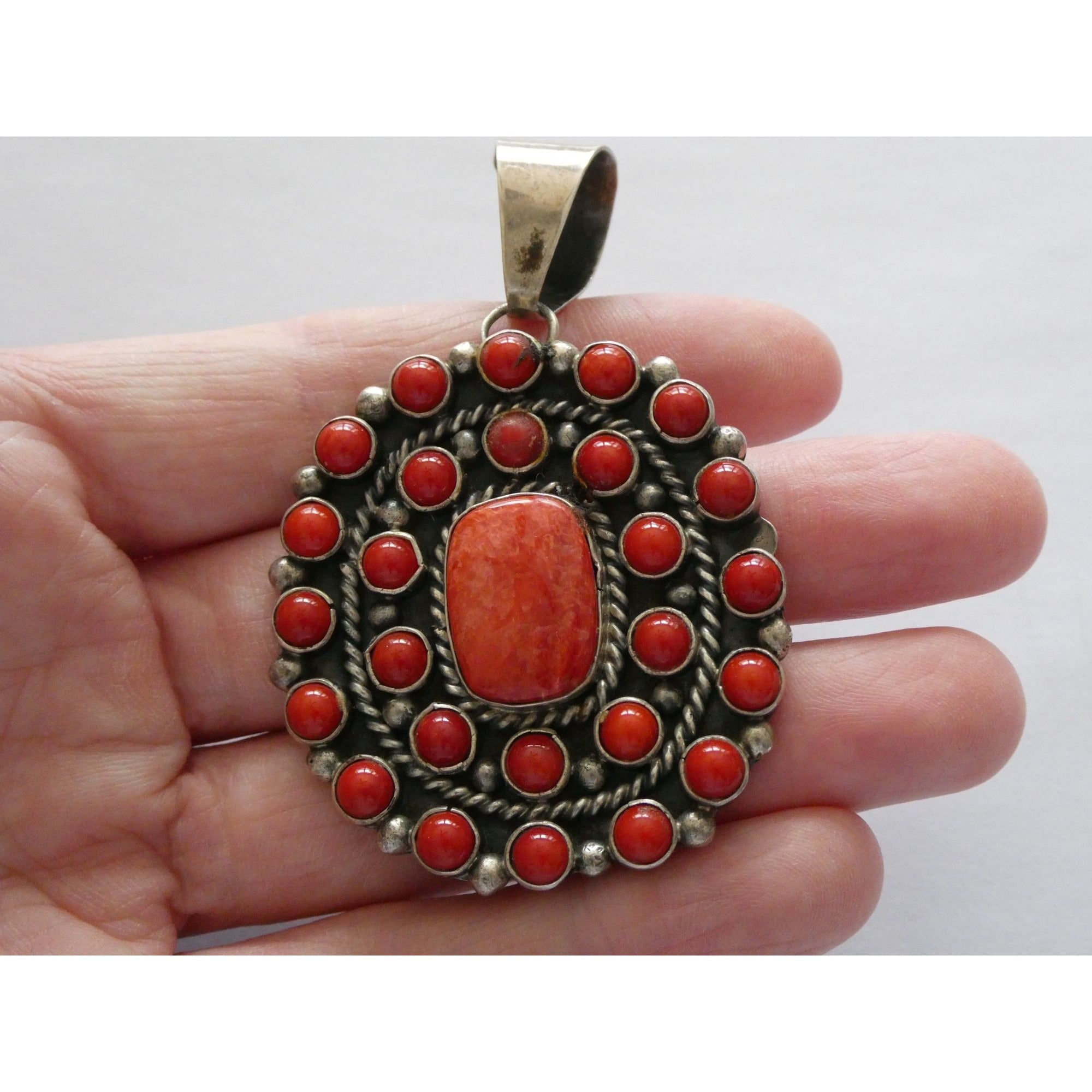 NA Navajo L Etsitty Sterling Silver Red Coral Studded Pendant 29.5g 2.5 Inches