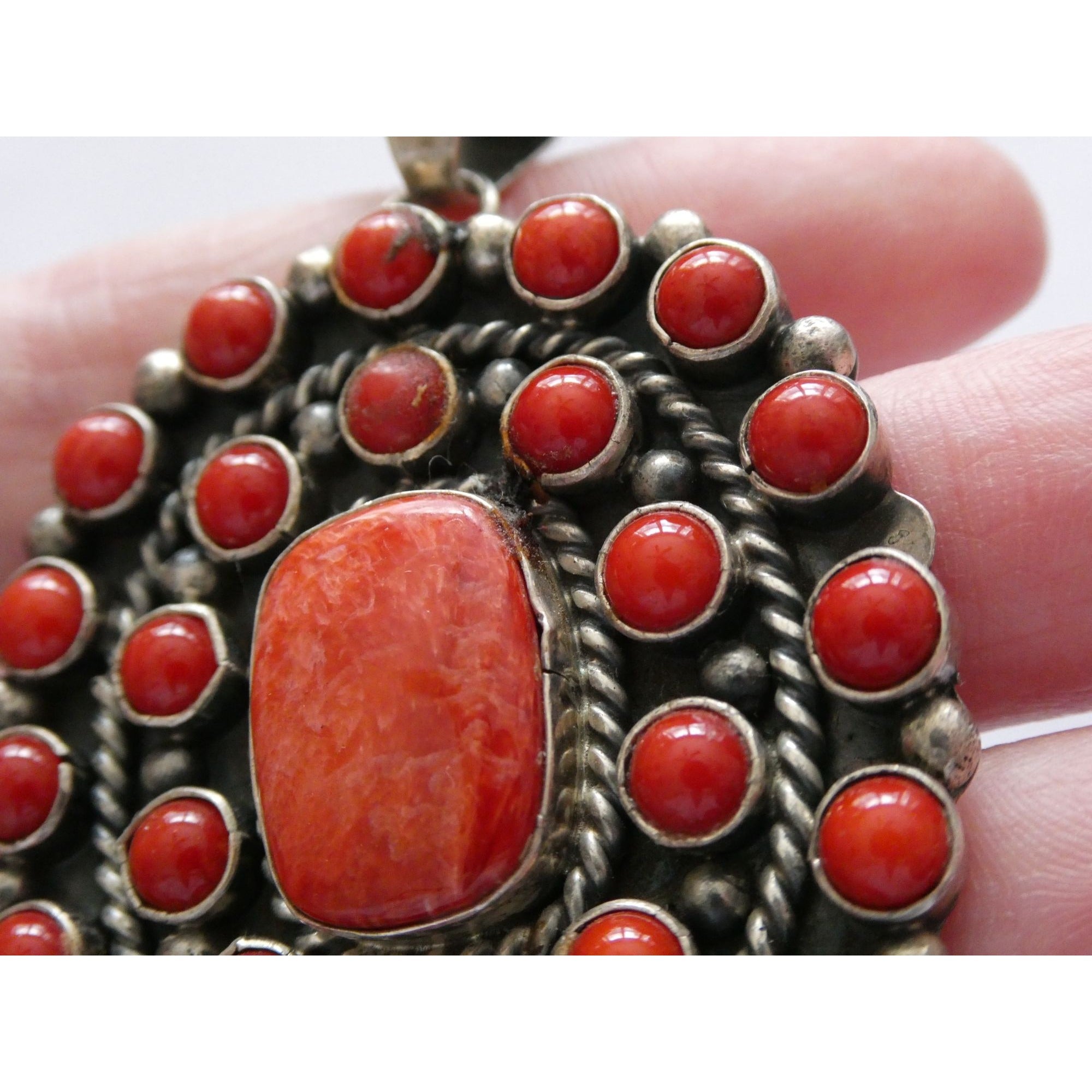 NA Navajo L Etsitty Sterling Silver Red Coral Studded Pendant 29.5g 2.5 Inches