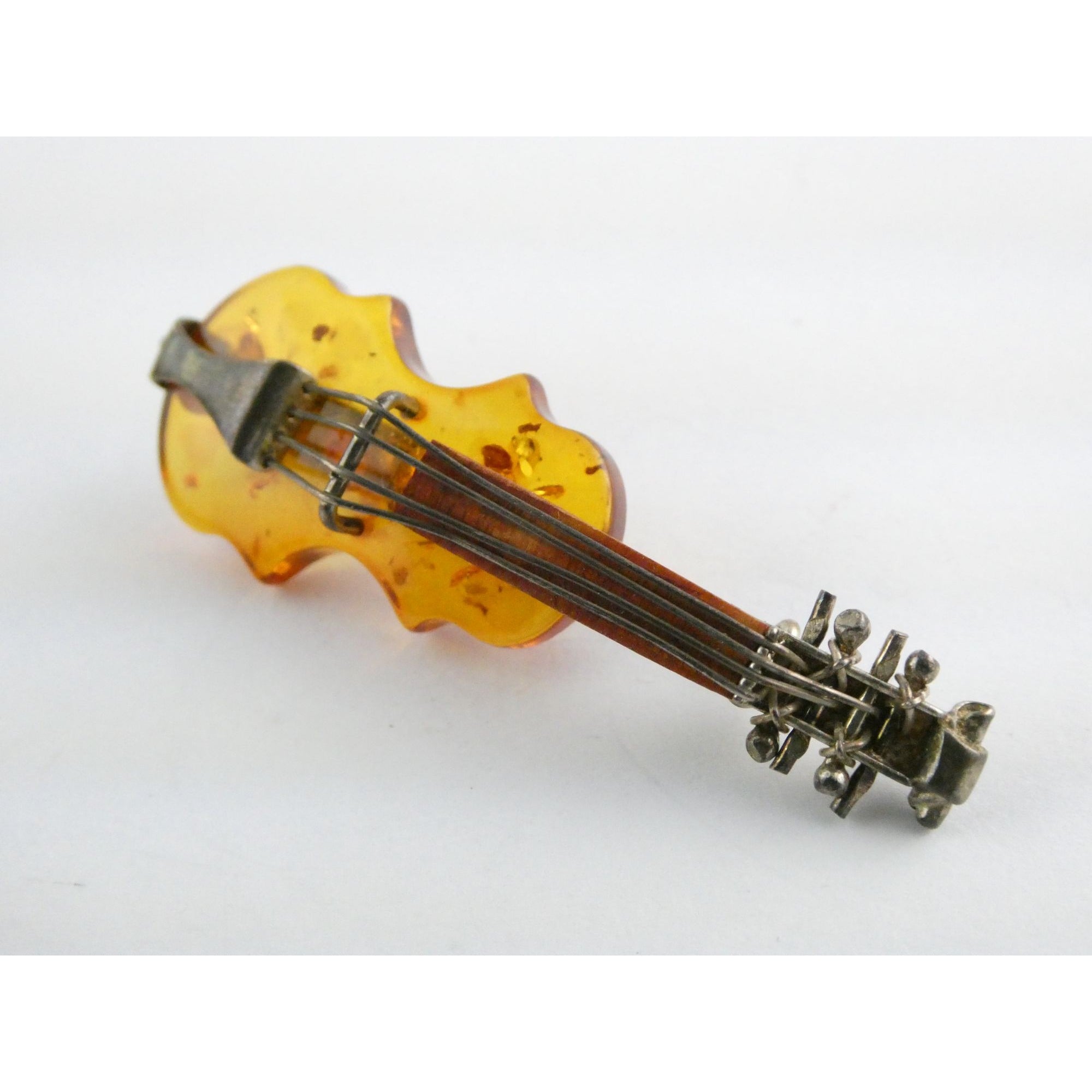 Vintage Polish Sterling Silver Carved Baltic Amber Violin Pin Brooch 6.4g 55mm