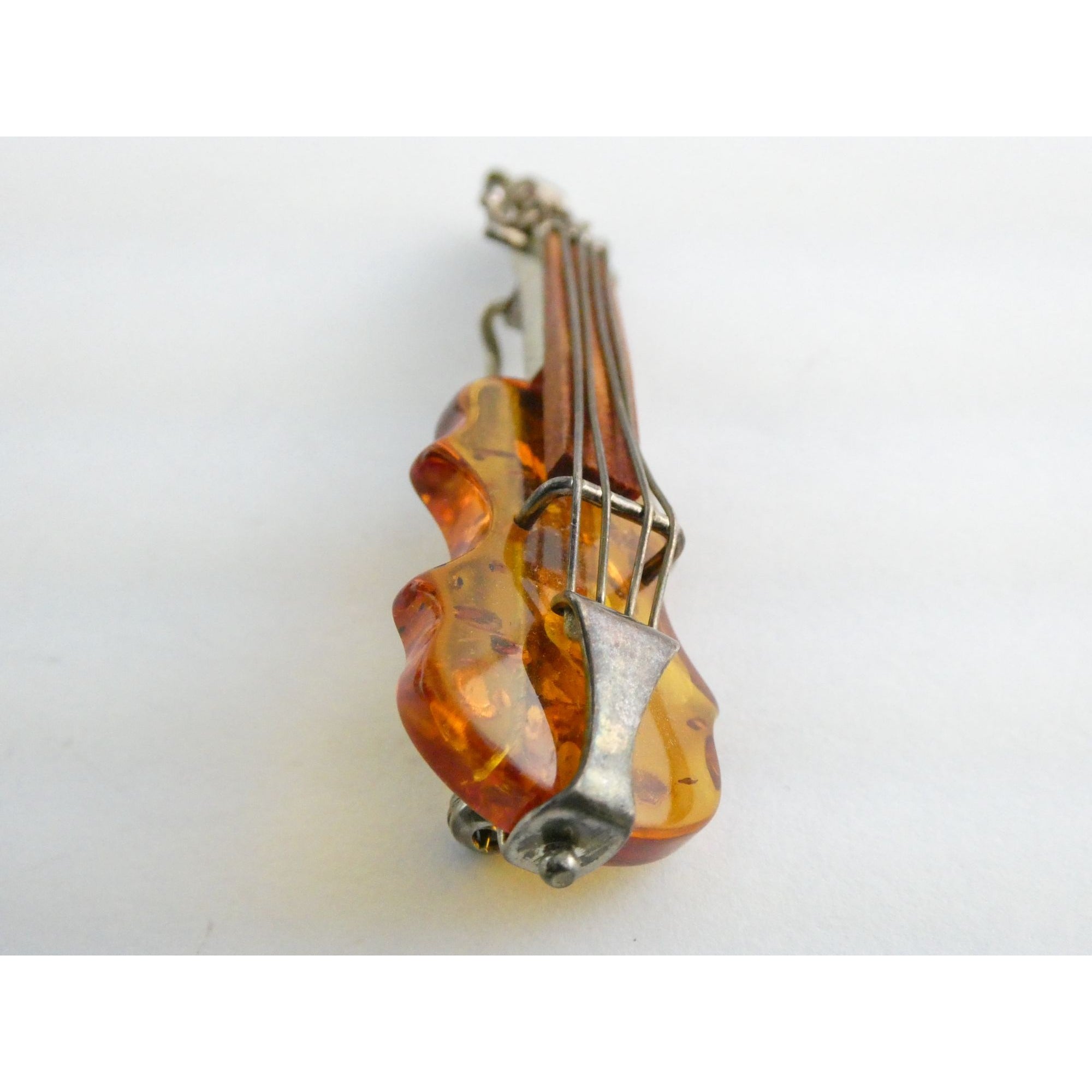Vintage Polish Sterling Silver Carved Baltic Amber Violin Pin Brooch 6.4g 55mm