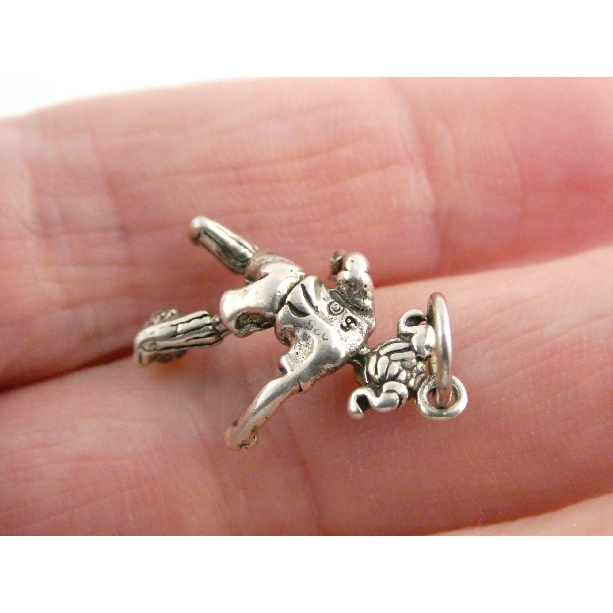 Vintage Shube Sterling Silver Figural Child Soccer Player Charm Pendant 2g 26mm