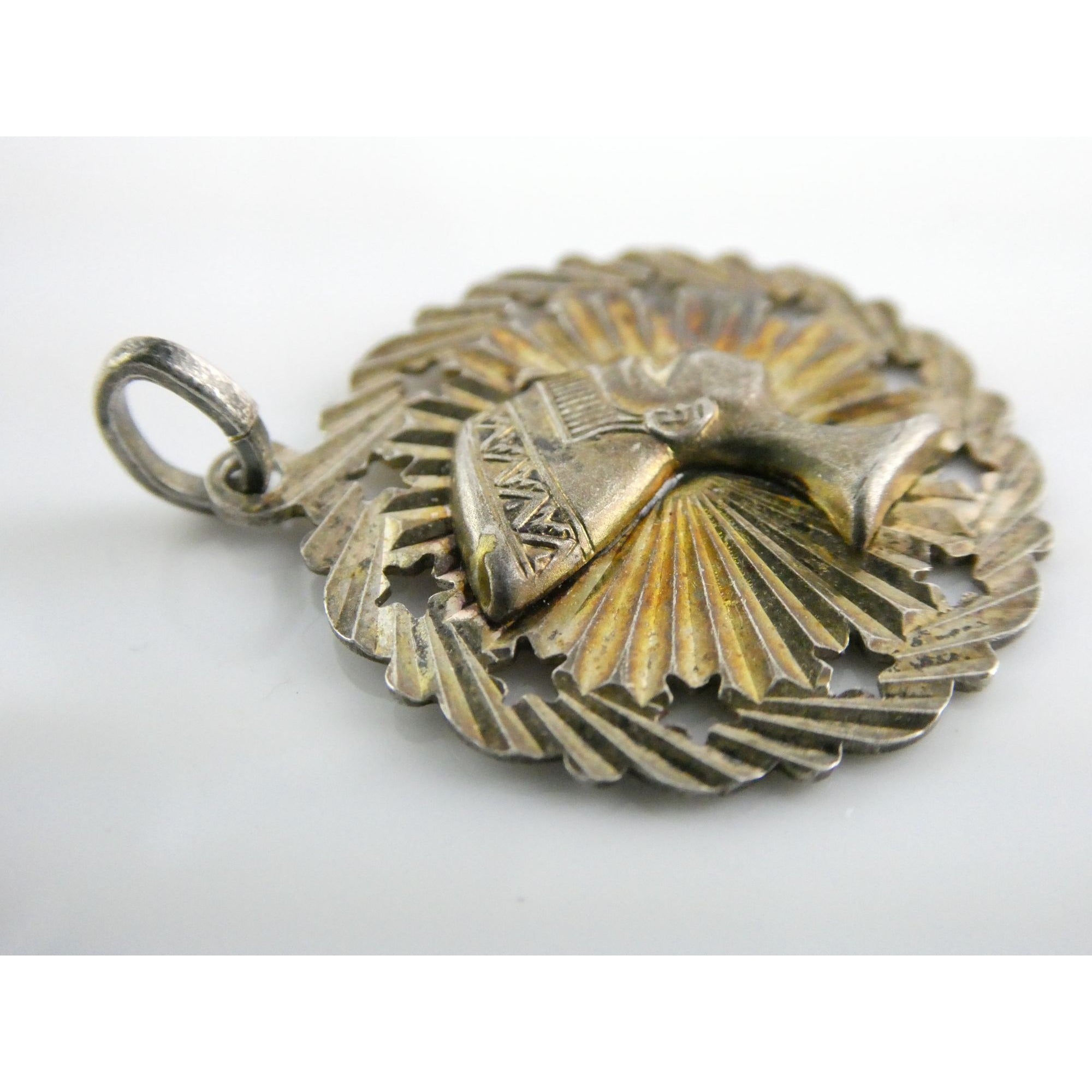 Vintage VIOI Italy Sterling Silver Star Bordered Cleopatra Bust Pendant 3g 1 In