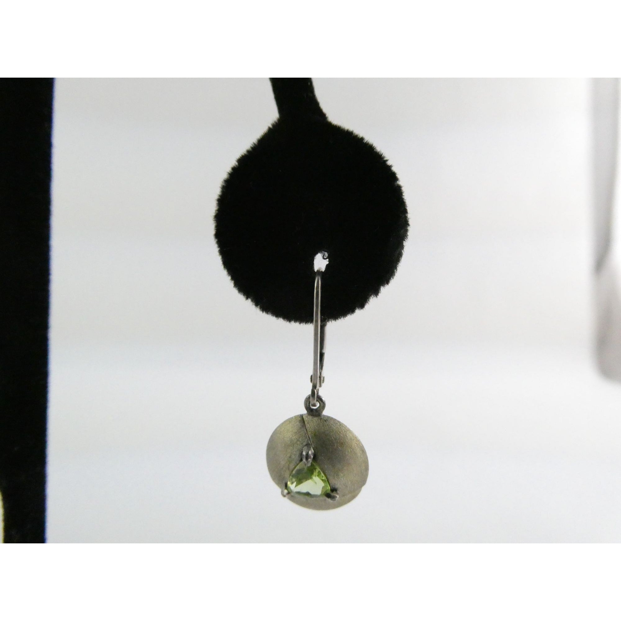 Designer AD Sterling Silver Textured Peridot Dangling Earrings 4g 28mm Length
