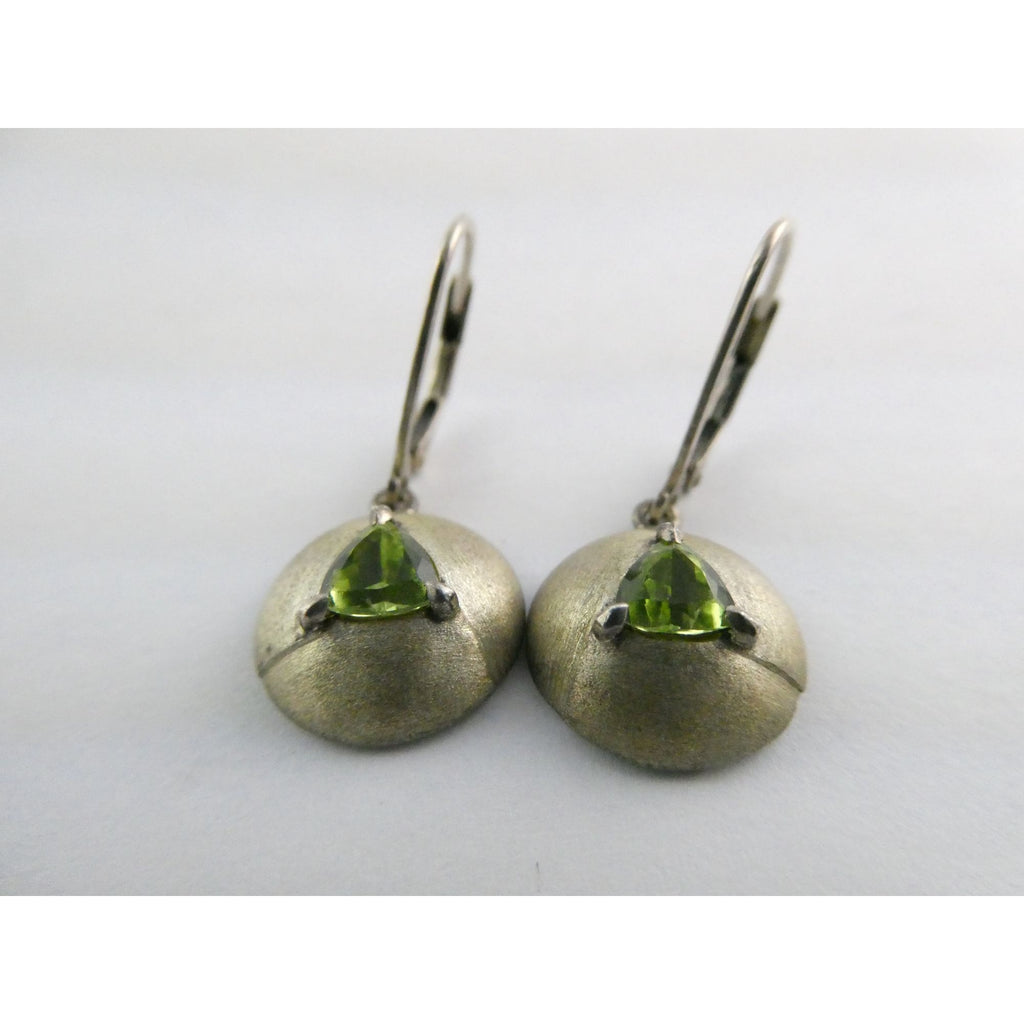 Designer AD Sterling Silver Textured Peridot Dangling Earrings 4g 28mm Length