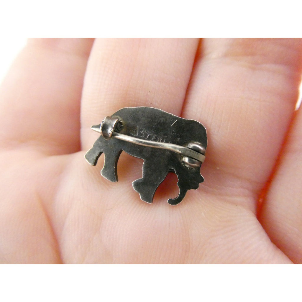 Vintage Mini 1920s Elephant Enamel Sterling Silver Pin Red Eye Brooch 2.5g 18mm