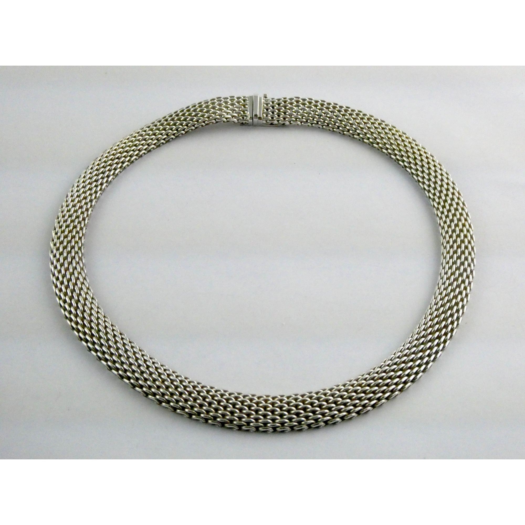 Tiffany and Co Somerset Sterling Silver Mesh Chain Necklace Choker 925 17 Inches