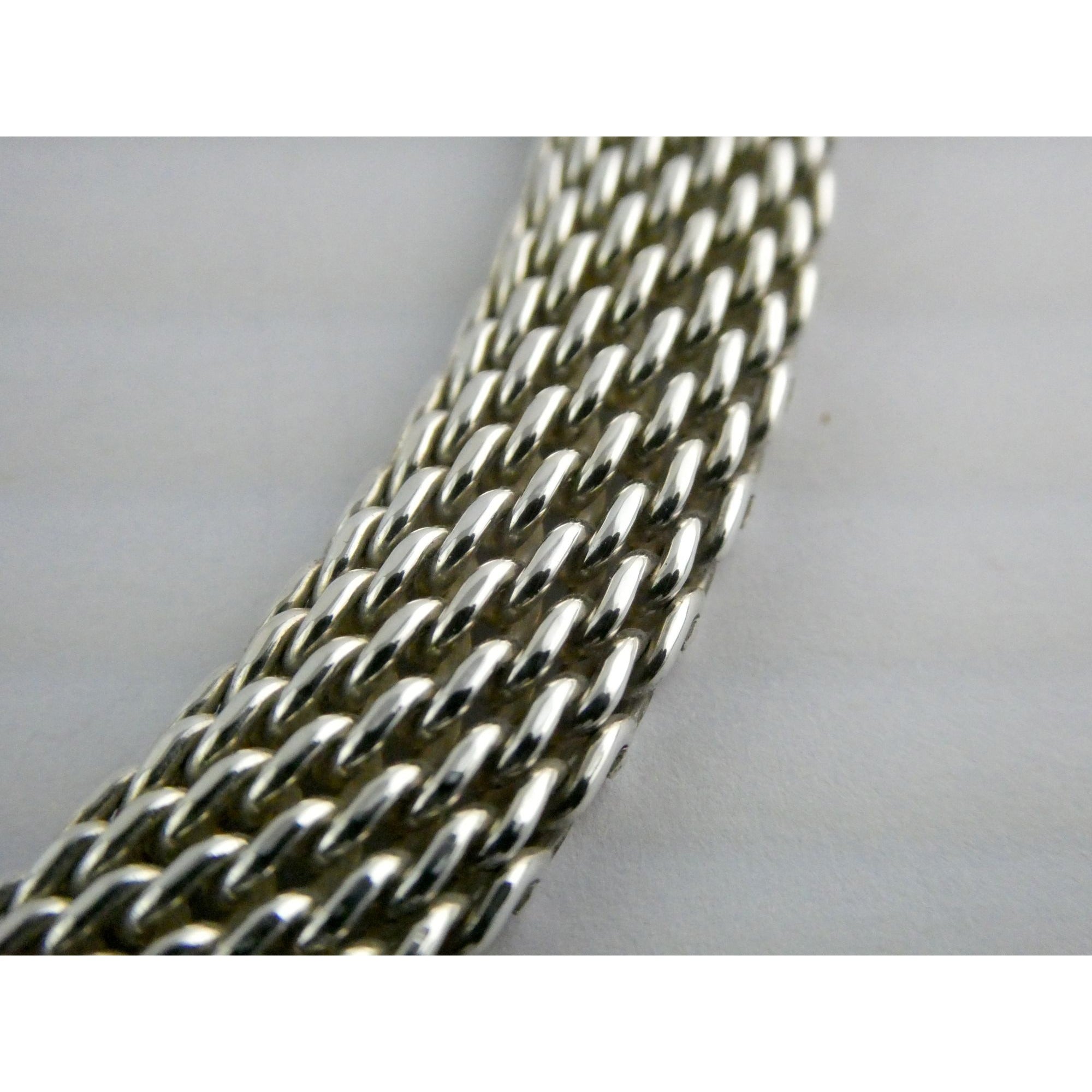 Tiffany and Co Somerset Sterling Silver Mesh Chain Necklace Choker 925 17 Inches