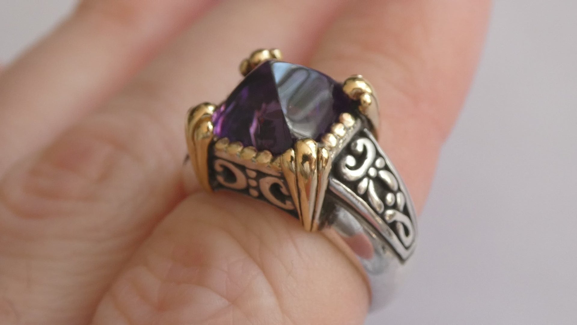 John Hardy Sterling Silver 18k Gold Pointed Pyramid Cut Amethyst Ring Size 6.75