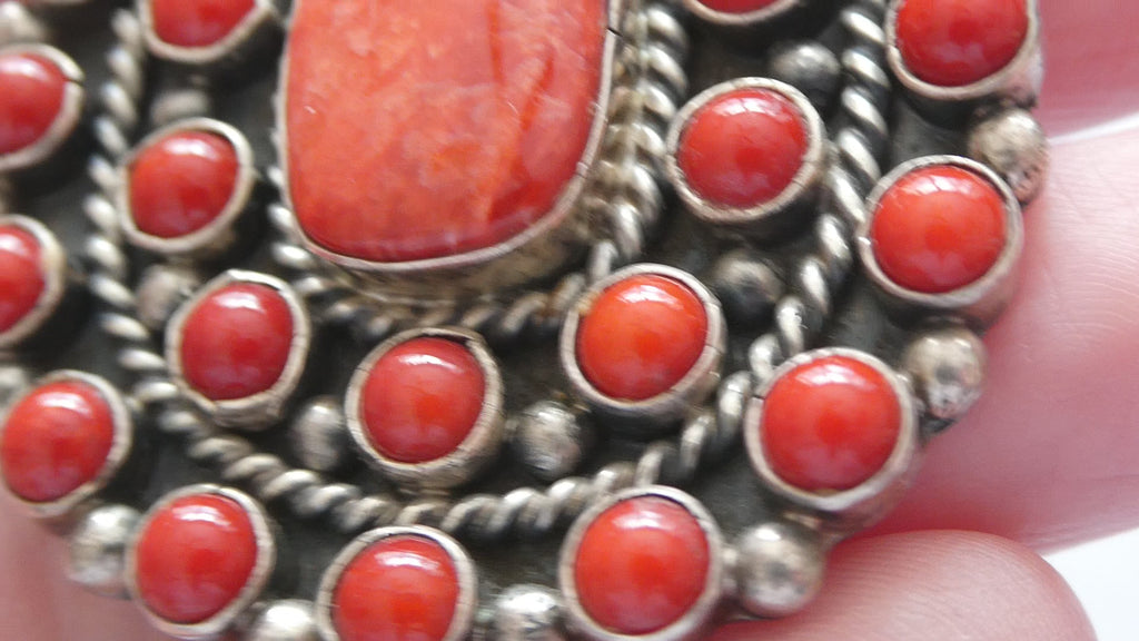 NA Navajo L Etsitty Sterling Silver Red Coral Studded Pendant 29.5g 2.5 Inches