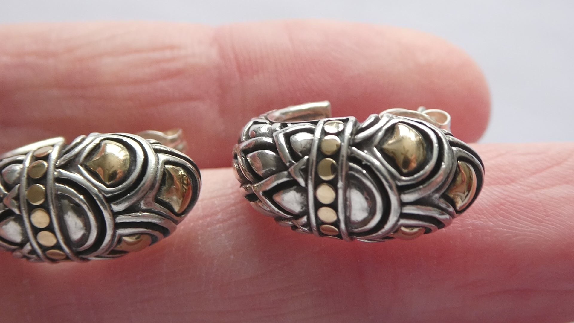 John Hardy Naga Shrimp 18K Yellow Gold and Sterling Silver Earrings 8g 20mm 925
