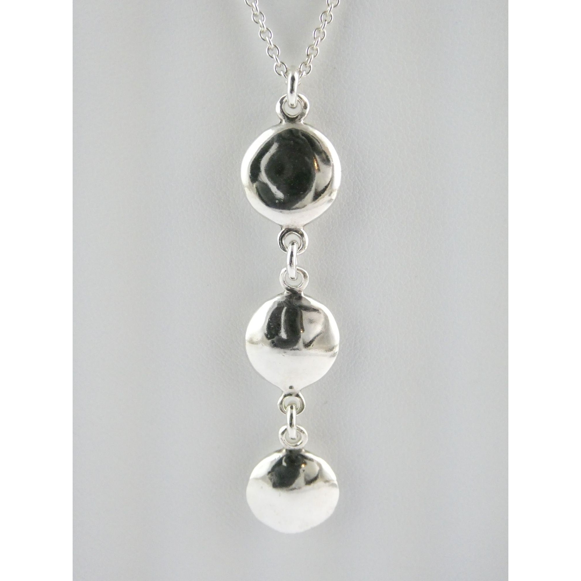 Tiffany and Co Sterling Silver Triple Disk Drop Pendant Necklace 12.1g 16.5 In